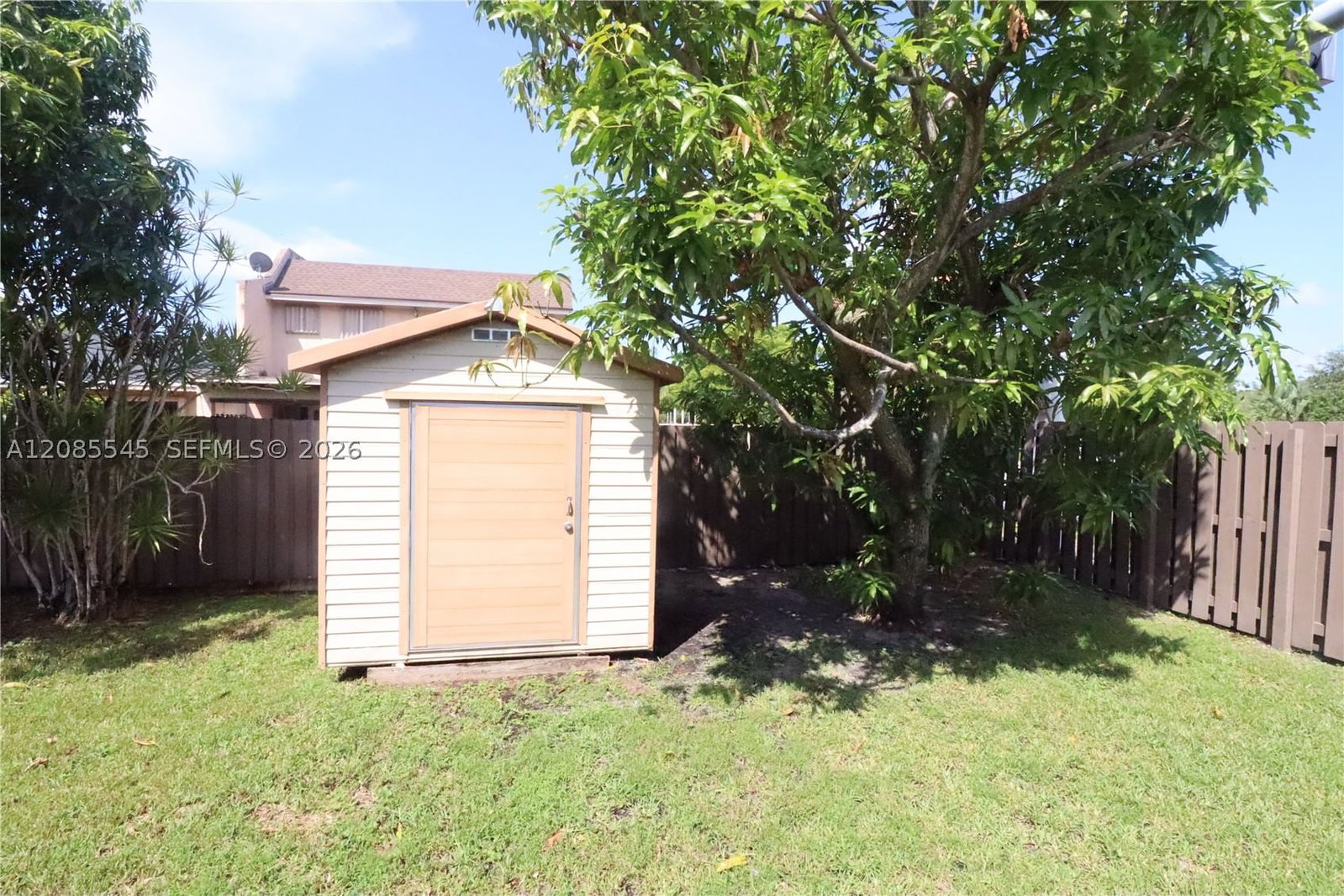 Real estate property located at 2426 109th Ct, Miami-dade, Westbrooke Twin Homes Con, Miami, FL