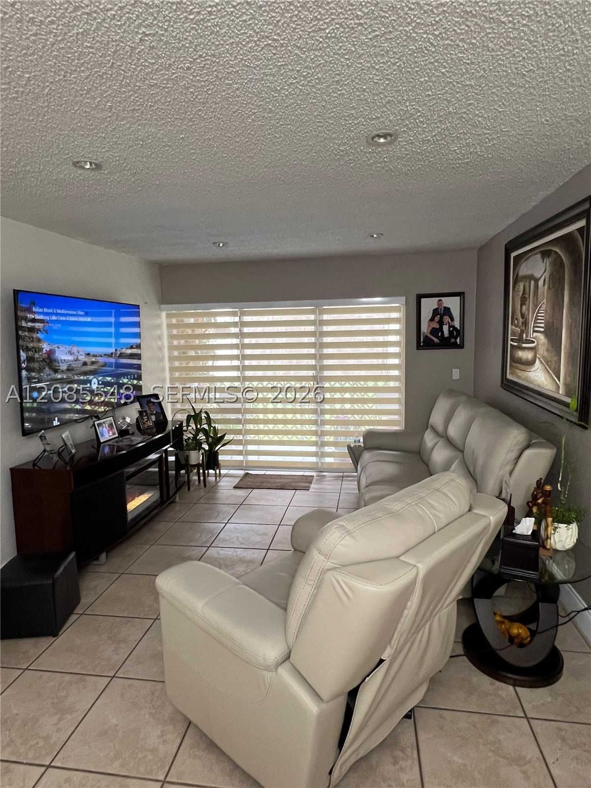 Real estate property located at 1900 68th St F104, Miami-dade, Los Arboles Condo, Hialeah, FL