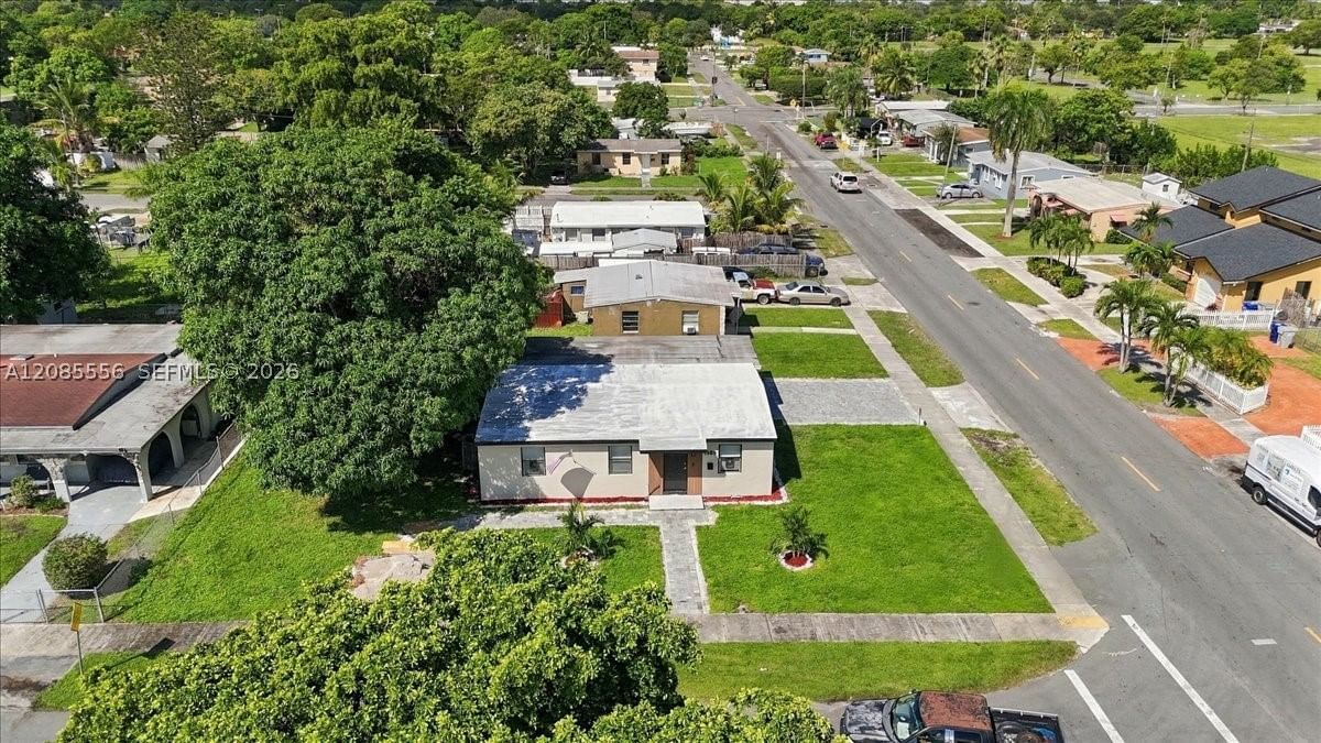 Real estate property located at 1589 4th Ave, Broward, Sanders Park, Pompano Beach, FL