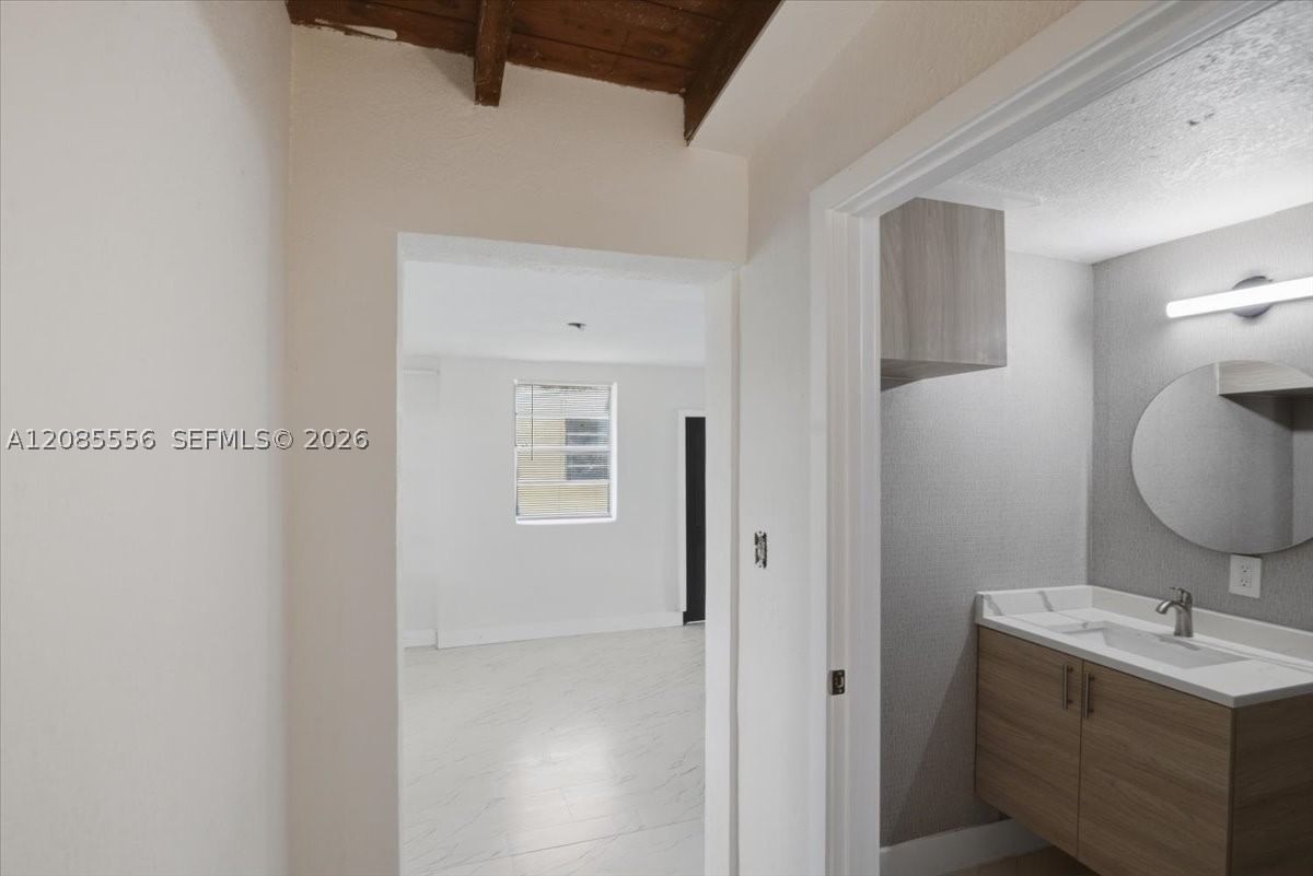 Real estate property located at 1589 4th Ave, Broward, Sanders Park, Pompano Beach, FL