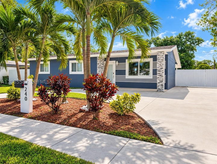 Real estate property located at 240 68th Ave, Broward, Boulevard Heights Sec 7, Hollywood, FL