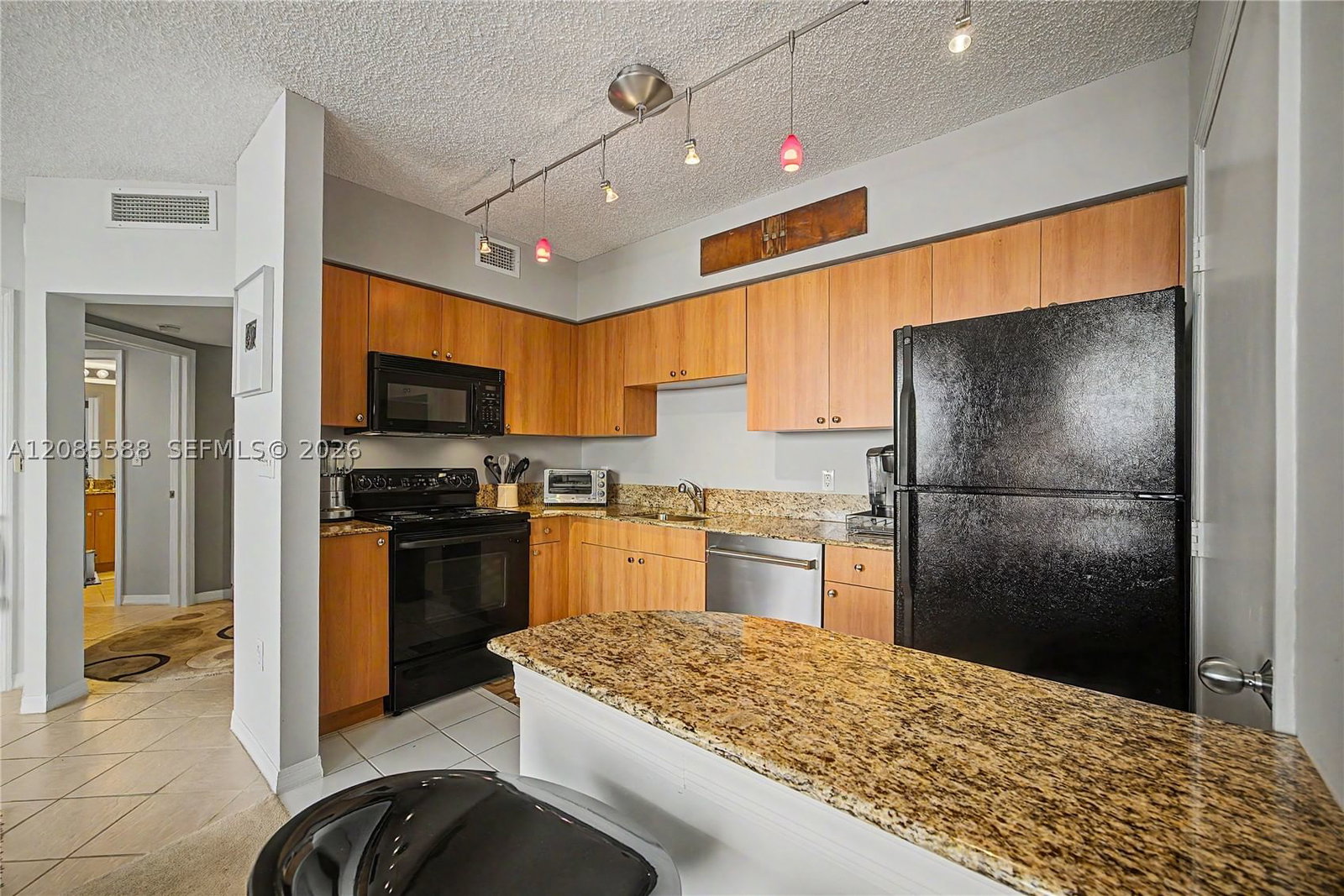 Real estate property located at 1330 West Ave #2412, Miami-dade, The Waverly At South Beach, Miami Beach, FL