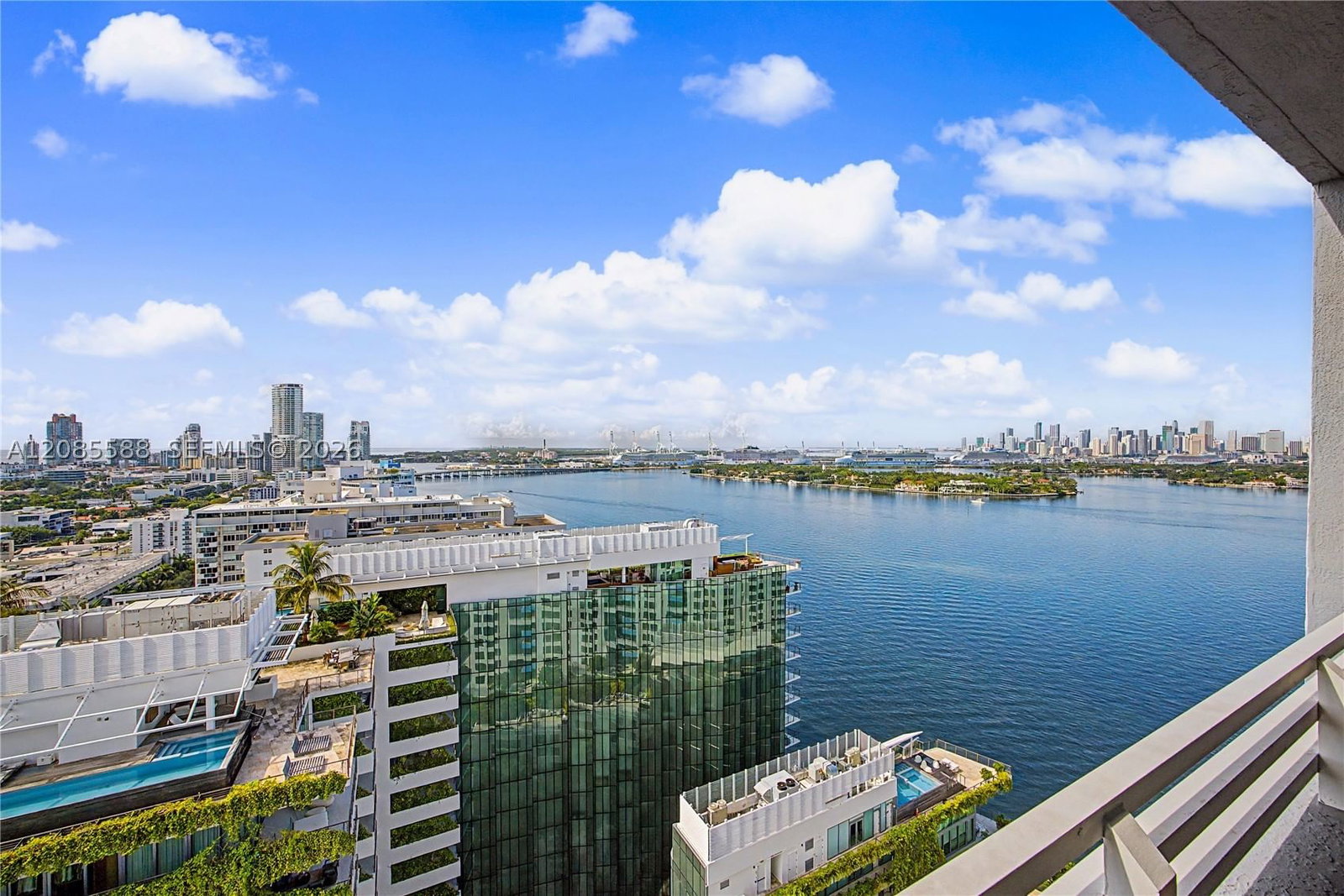 Real estate property located at 1330 West Ave #2412, Miami-dade, The Waverly At South Beach, Miami Beach, FL