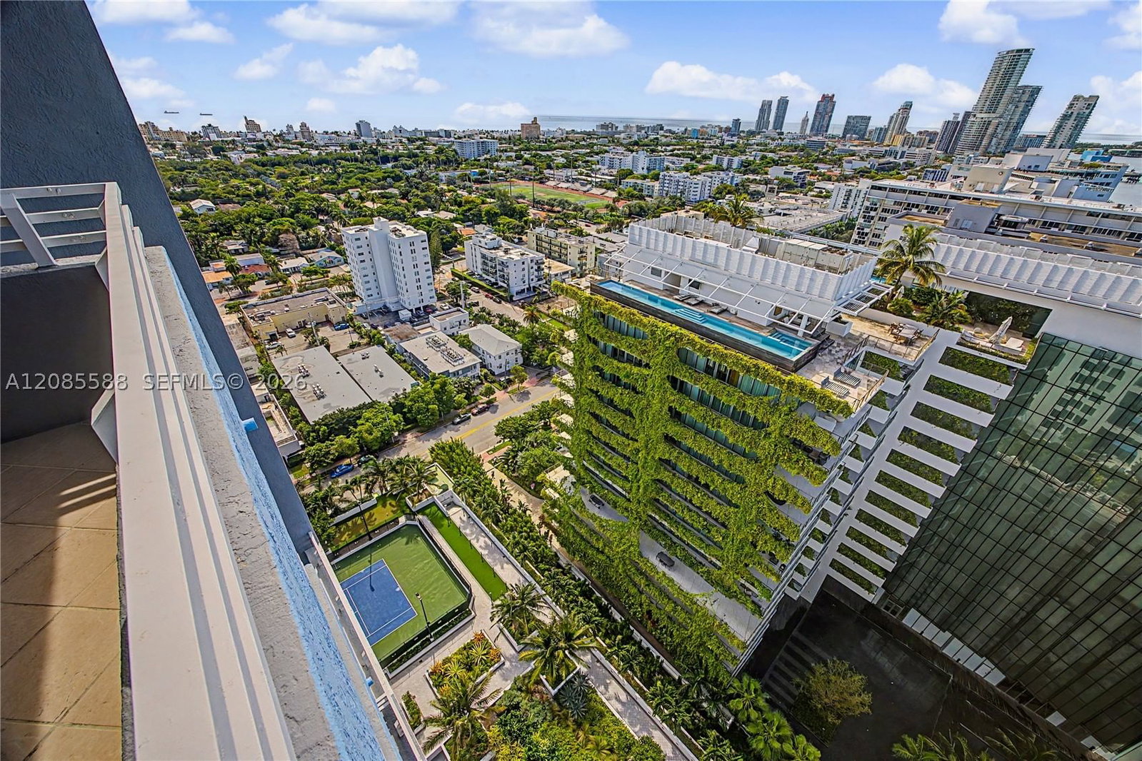 Real estate property located at 1330 West Ave #2412, Miami-dade, The Waverly At South Beach, Miami Beach, FL