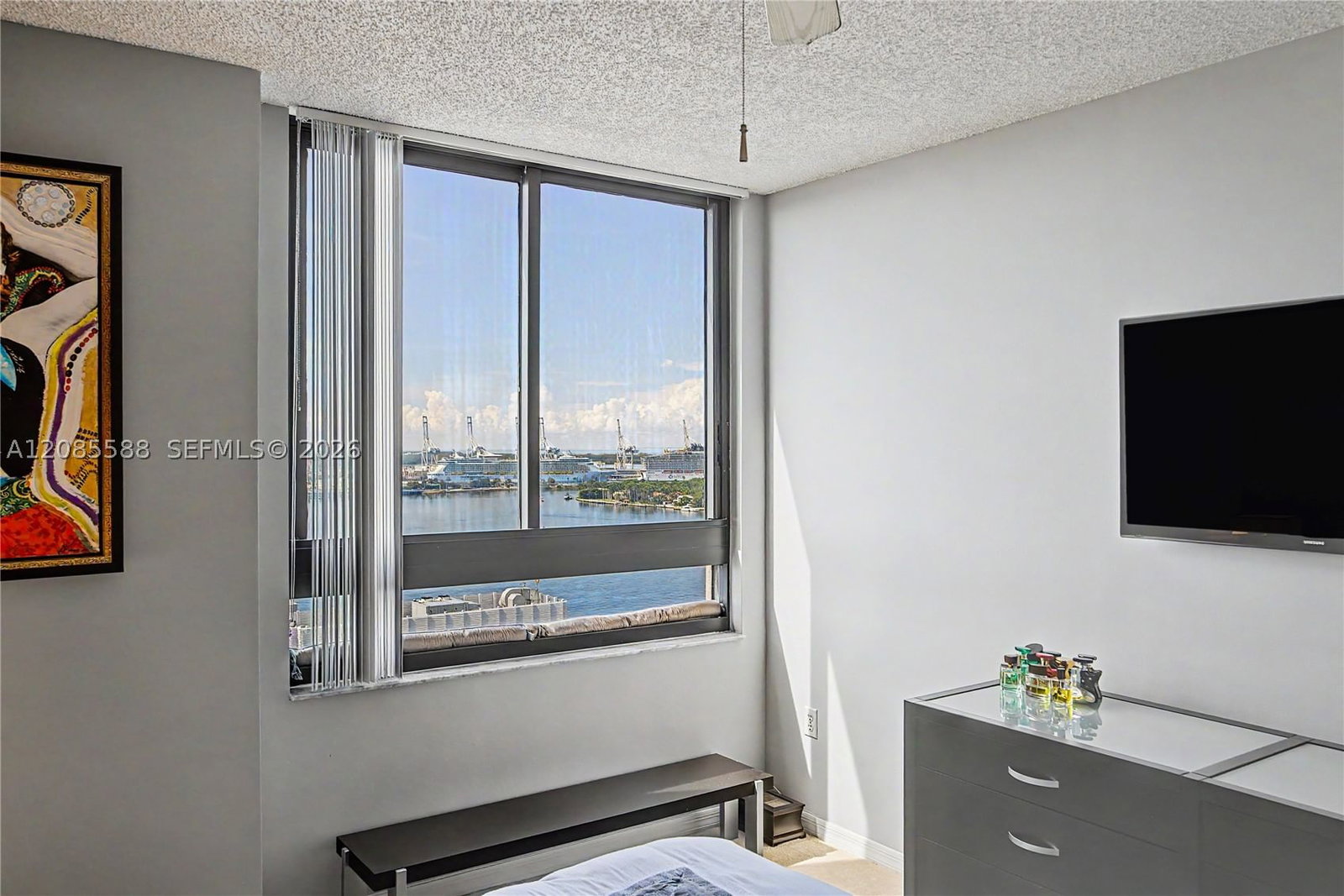 Real estate property located at 1330 West Ave #2412, Miami-dade, The Waverly At South Beach, Miami Beach, FL