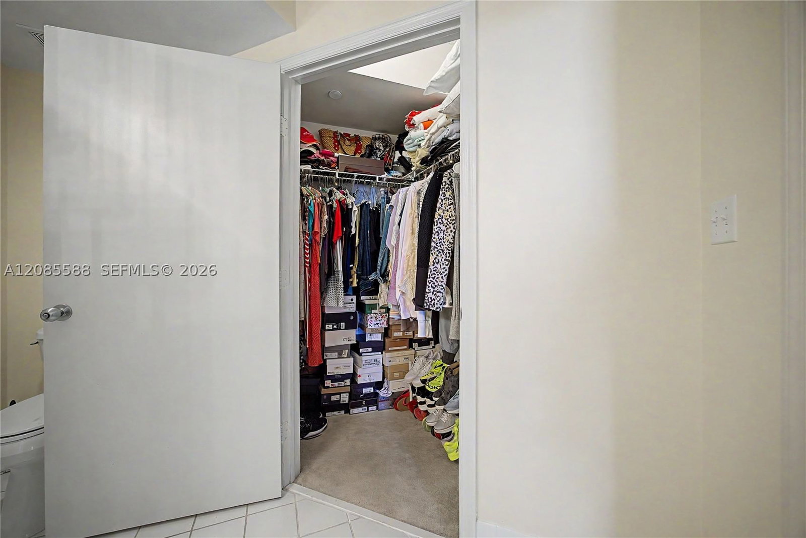 Real estate property located at 1330 West Ave #2412, Miami-dade, The Waverly At South Beach, Miami Beach, FL