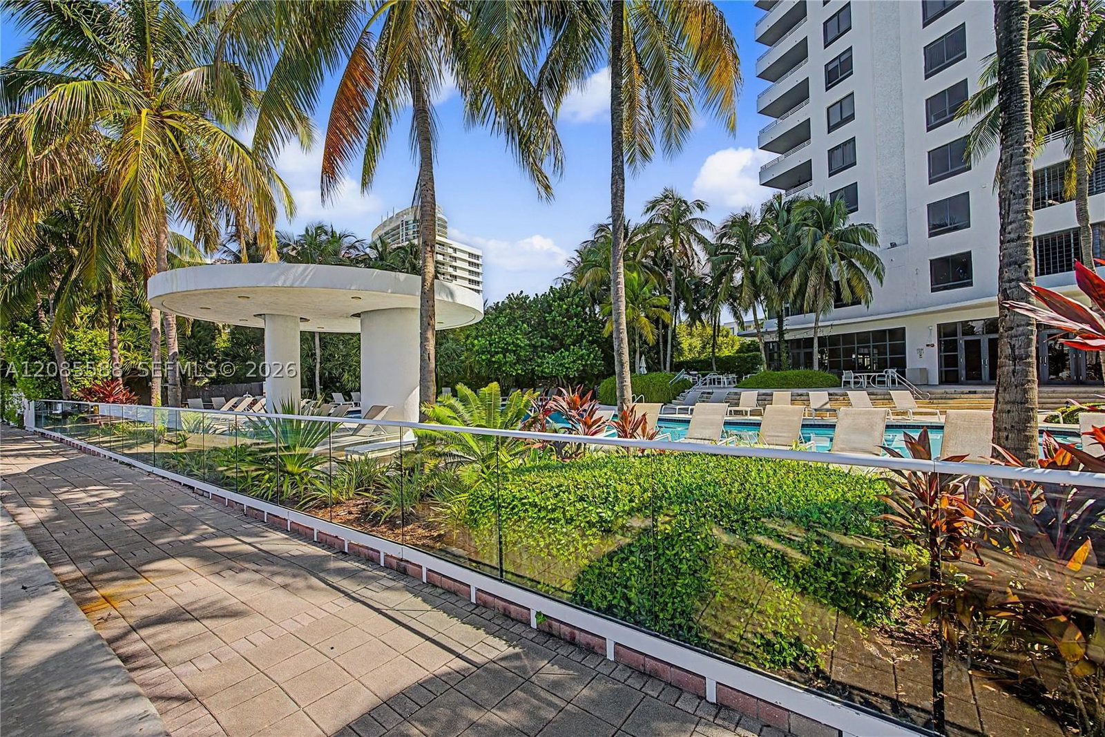 Real estate property located at 1330 West Ave #2412, Miami-dade, The Waverly At South Beach, Miami Beach, FL