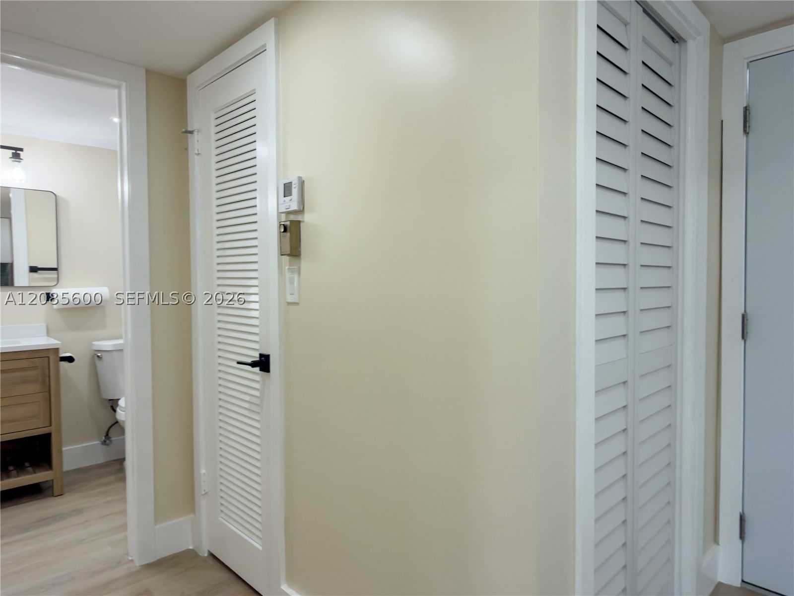 Real estate property located at 2949 Point East Dr B304, Miami-dade, Point East One Condo-bldg, Aventura, FL