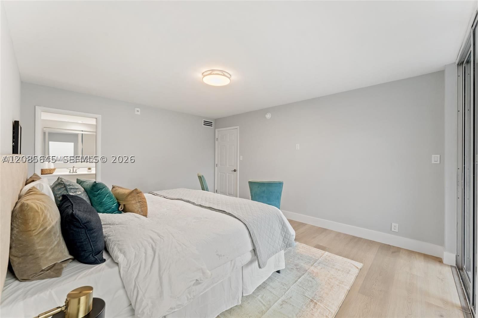 Real estate property located at 3141 47th Ter #121, Broward, Cypress Chase North No 3, Lauderdale Lakes, FL
