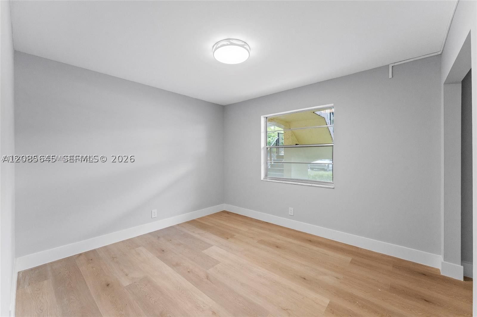 Real estate property located at 3141 47th Ter #121, Broward, Cypress Chase North No 3, Lauderdale Lakes, FL