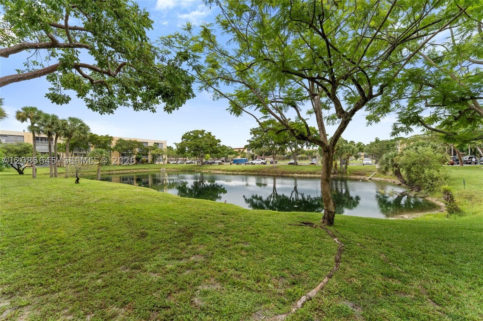 Real estate property located at 3141 47th Ter #121, Broward, Cypress Chase North No 3, Lauderdale Lakes, FL