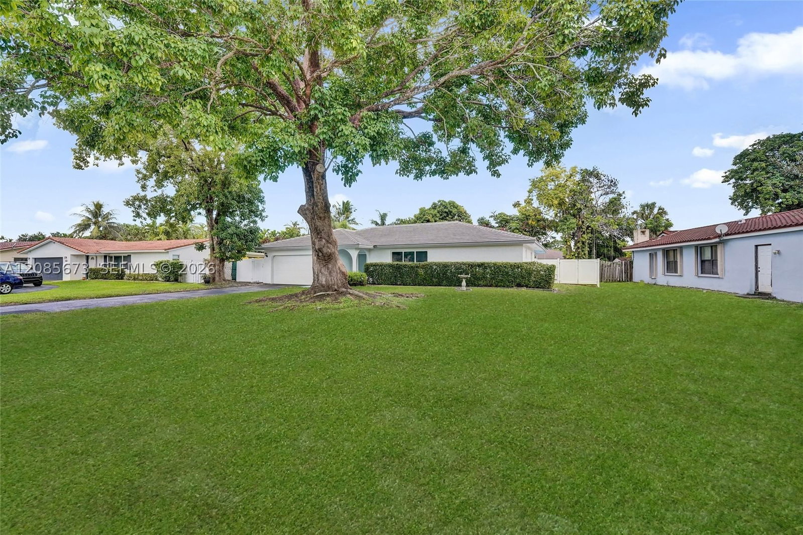 Real estate property located at 10601 43rd Ct, Broward, Chevy Chase Amd Plat, Coral Springs, FL