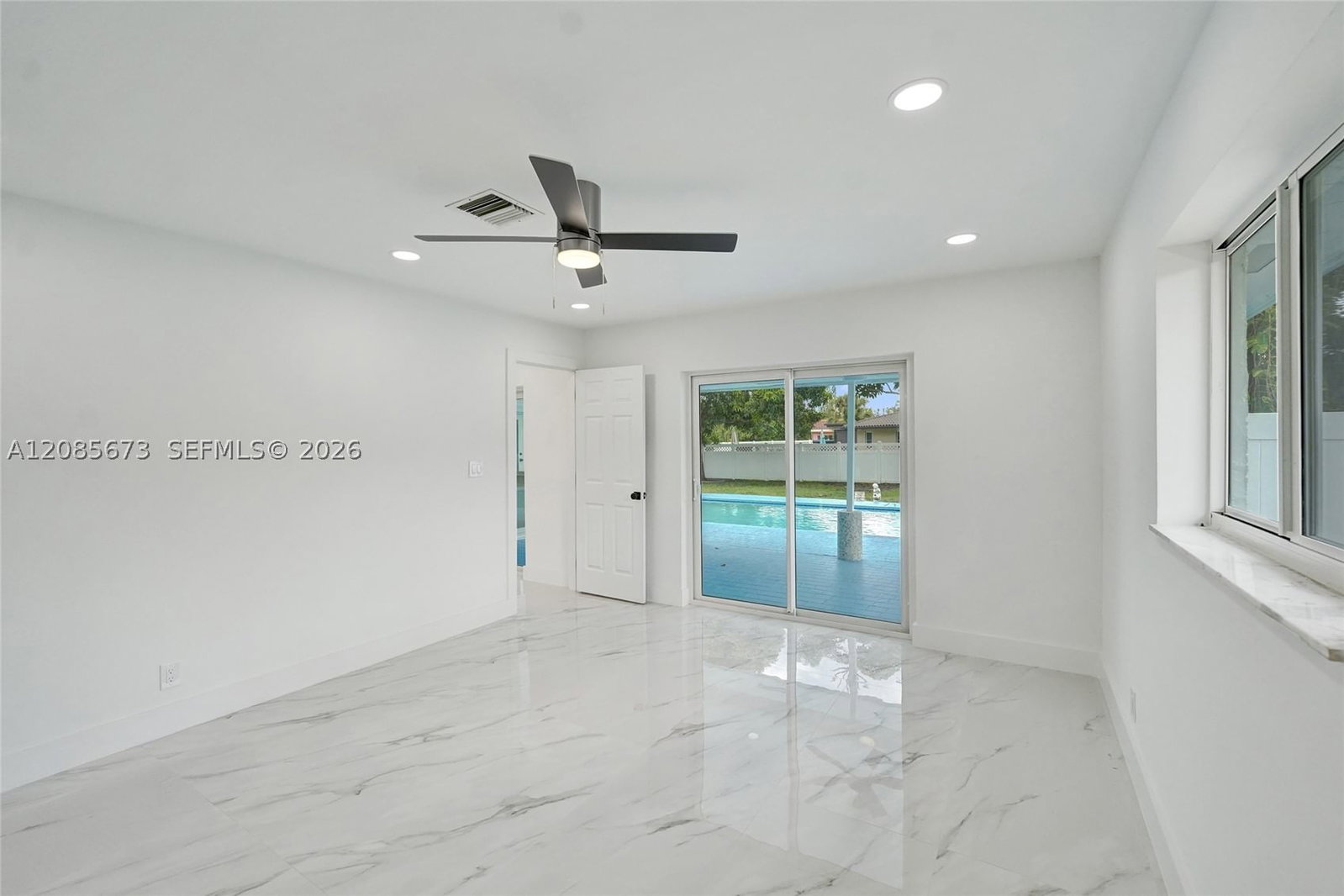 Real estate property located at 10601 43rd Ct, Broward, Chevy Chase Amd Plat, Coral Springs, FL