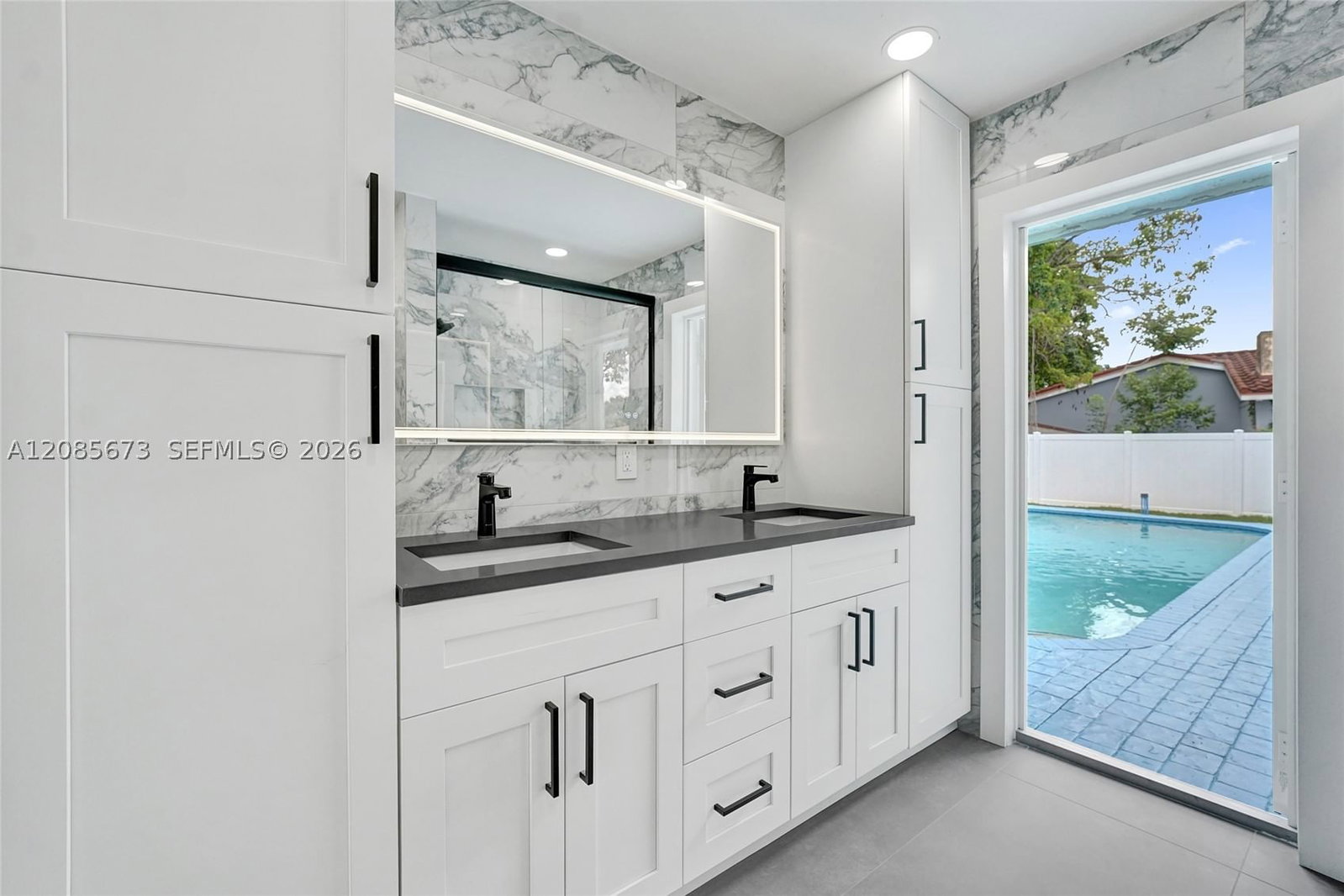 Real estate property located at 10601 43rd Ct, Broward, Chevy Chase Amd Plat, Coral Springs, FL