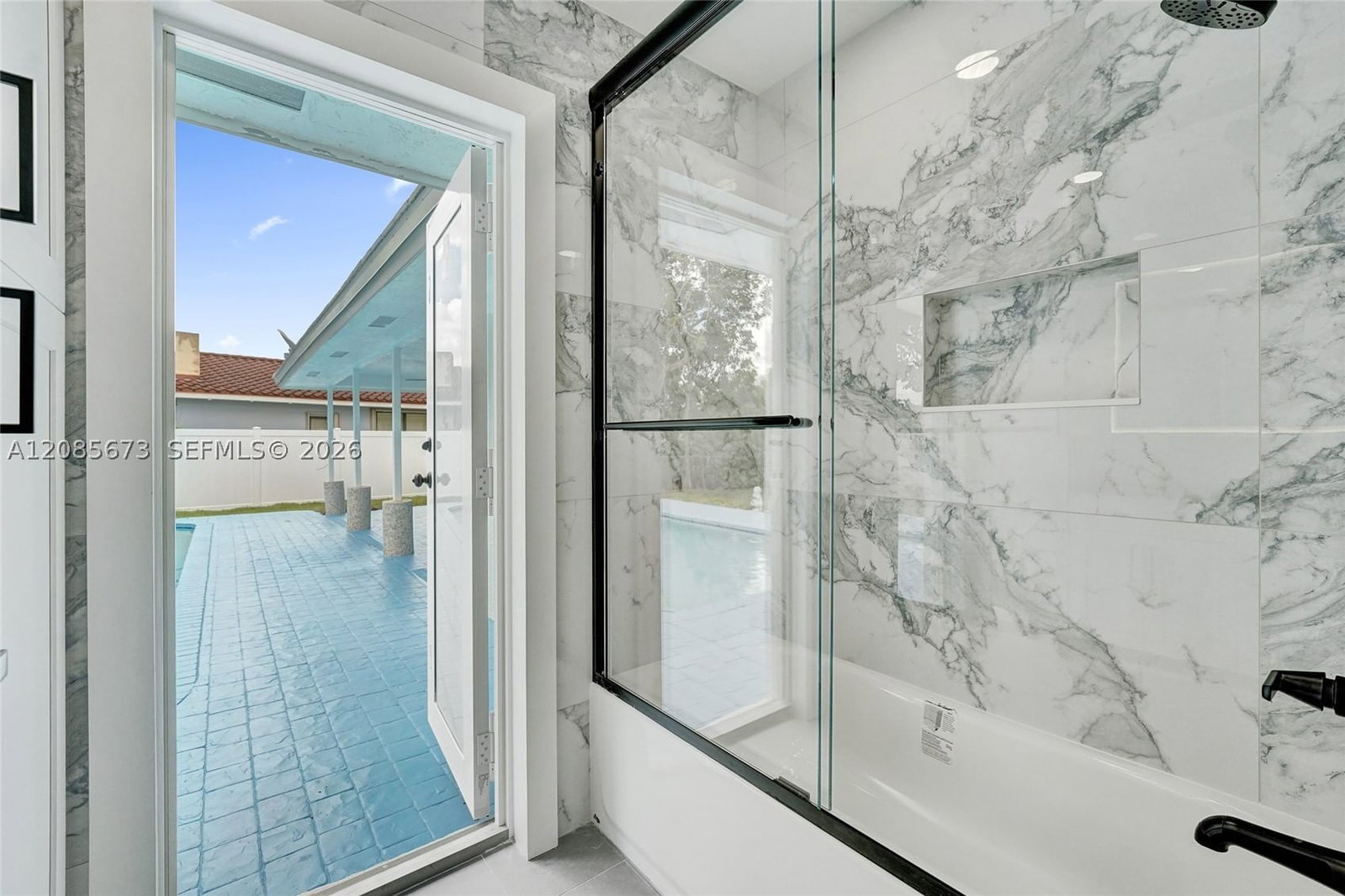 Real estate property located at 10601 43rd Ct, Broward, Chevy Chase Amd Plat, Coral Springs, FL