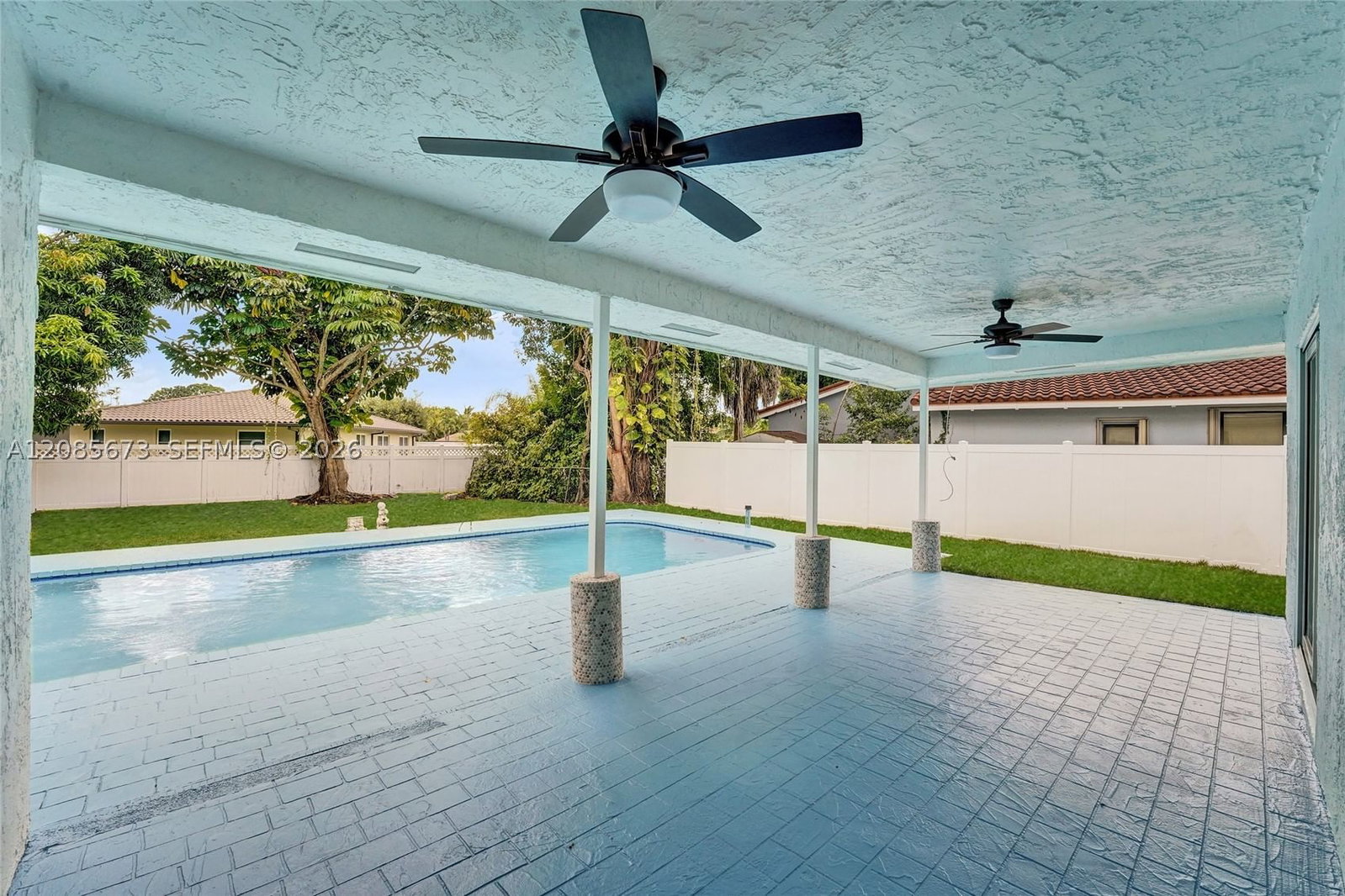 Real estate property located at 10601 43rd Ct, Broward, Chevy Chase Amd Plat, Coral Springs, FL