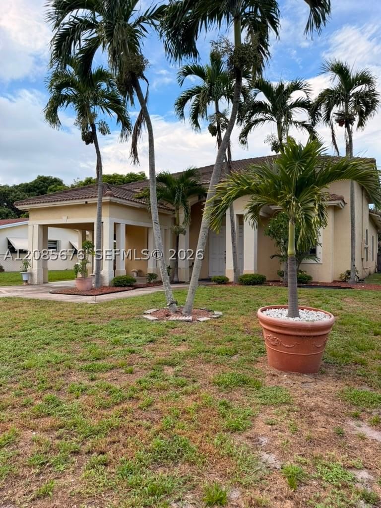 Real estate property located at 173 3rd Ct, Broward, Carver Heights, Deerfield Beach, FL