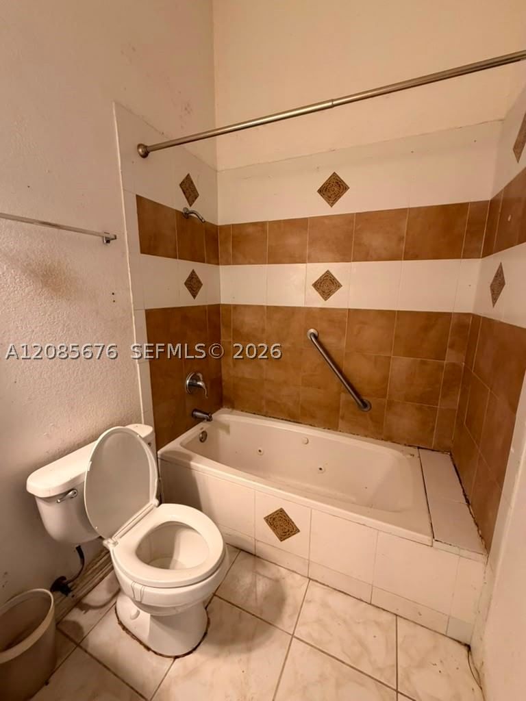 Real estate property located at 173 3rd Ct, Broward, Carver Heights, Deerfield Beach, FL