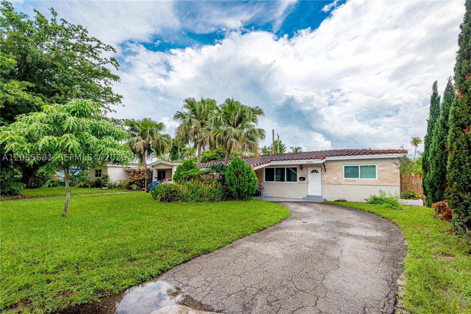 Real estate property located at 7300 Orleans St, Broward, Miramar Sec 5, Miramar, FL