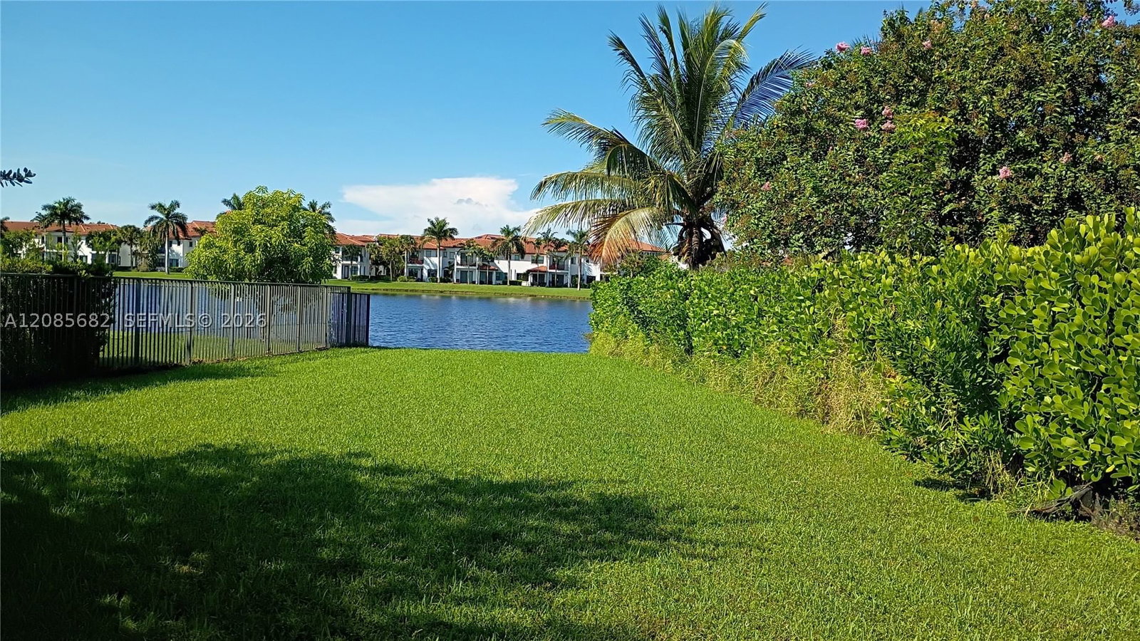 Real estate property located at 1280 113th Way, Broward, Pembroke Lakes South, Pembroke Pines, FL