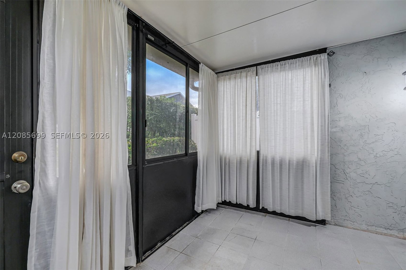 Real estate property located at 2641 Gately Dr W #902, Palm Beach, Arbours Of The Palm Beach, West Palm Beach, FL