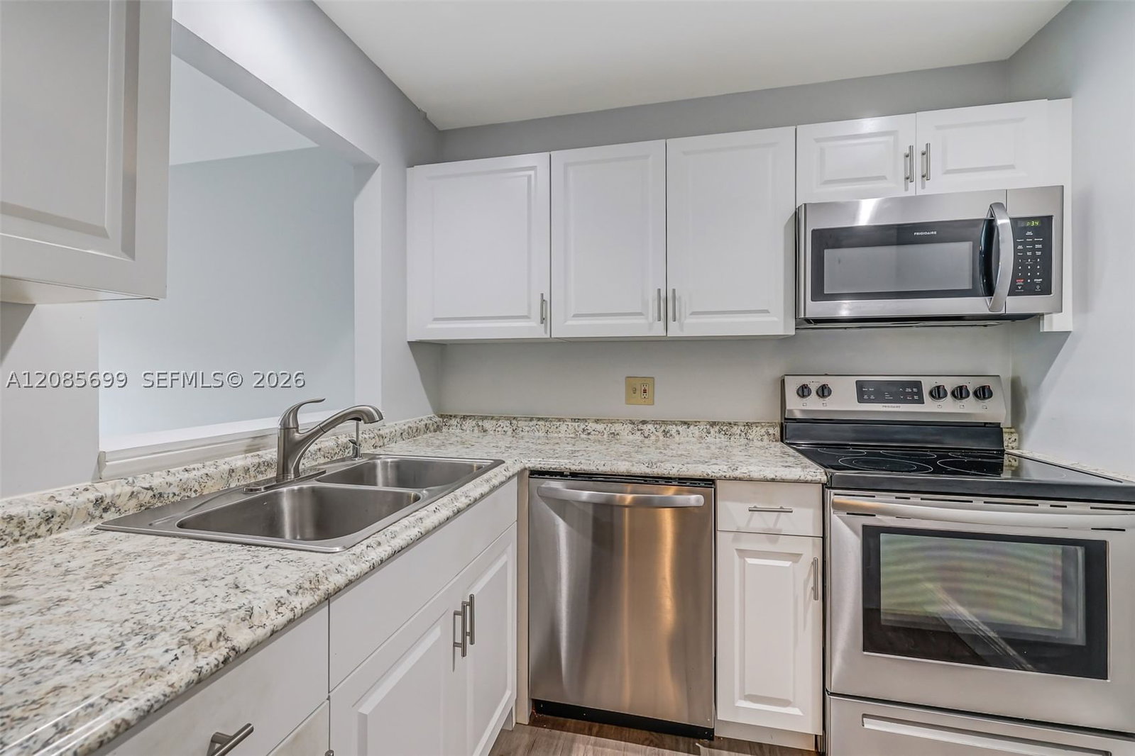 Real estate property located at 2641 Gately Dr W #902, Palm Beach, Arbours Of The Palm Beach, West Palm Beach, FL
