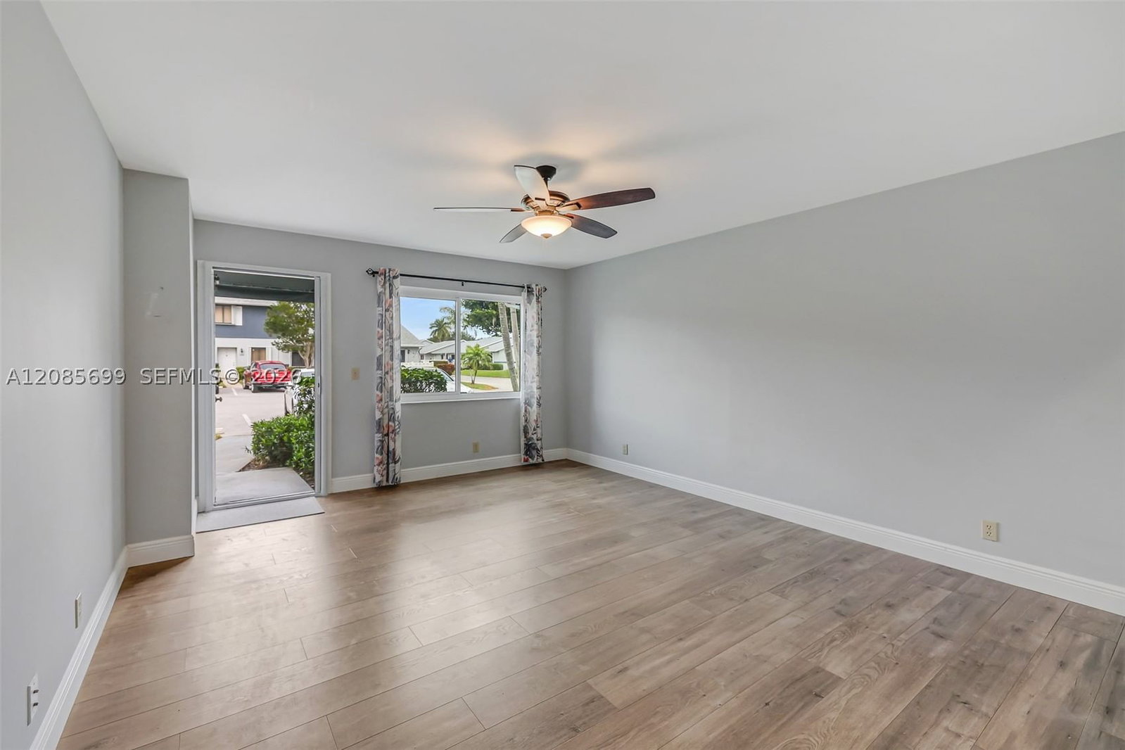 Real estate property located at 2641 Gately Dr W #902, Palm Beach, Arbours Of The Palm Beach, West Palm Beach, FL