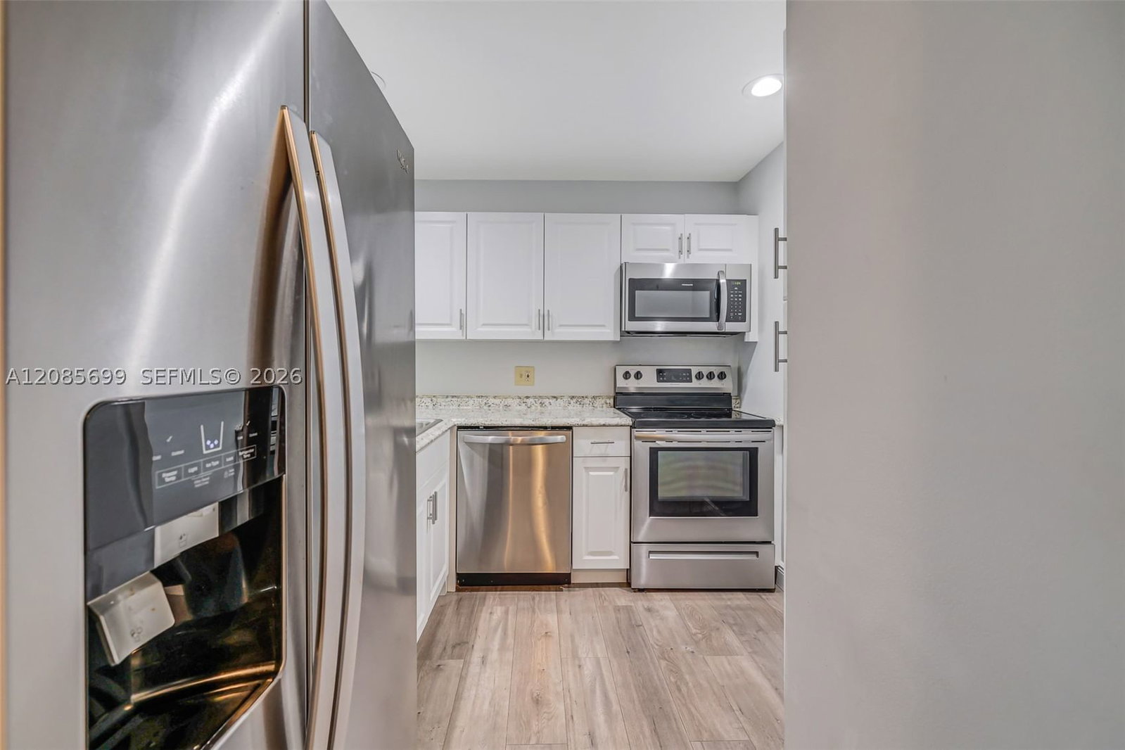 Real estate property located at 2641 Gately Dr W #902, Palm Beach, Arbours Of The Palm Beach, West Palm Beach, FL