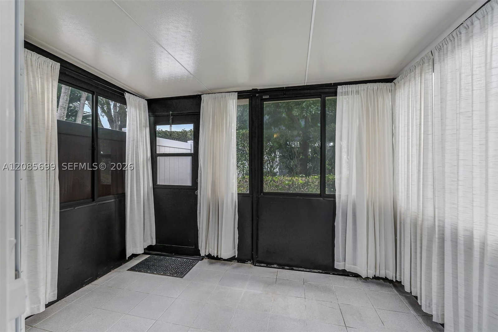 Real estate property located at 2641 Gately Dr W #902, Palm Beach, Arbours Of The Palm Beach, West Palm Beach, FL