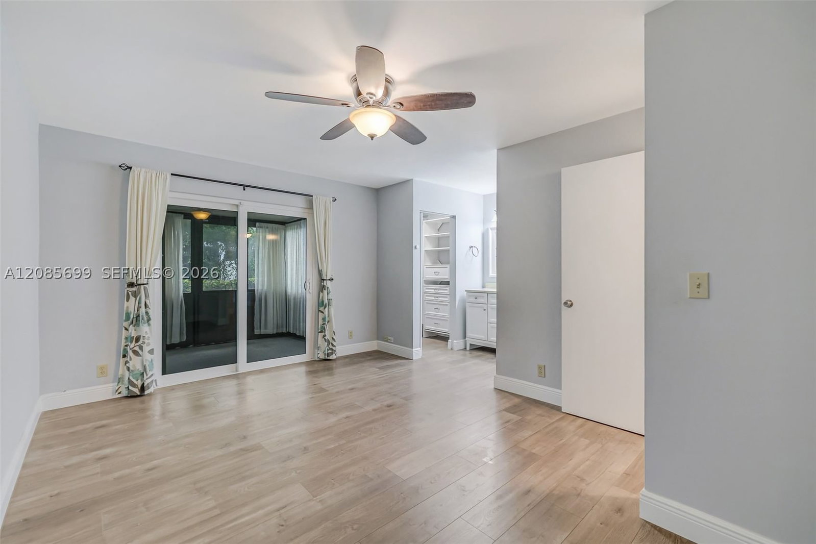 Real estate property located at 2641 Gately Dr W #902, Palm Beach, Arbours Of The Palm Beach, West Palm Beach, FL