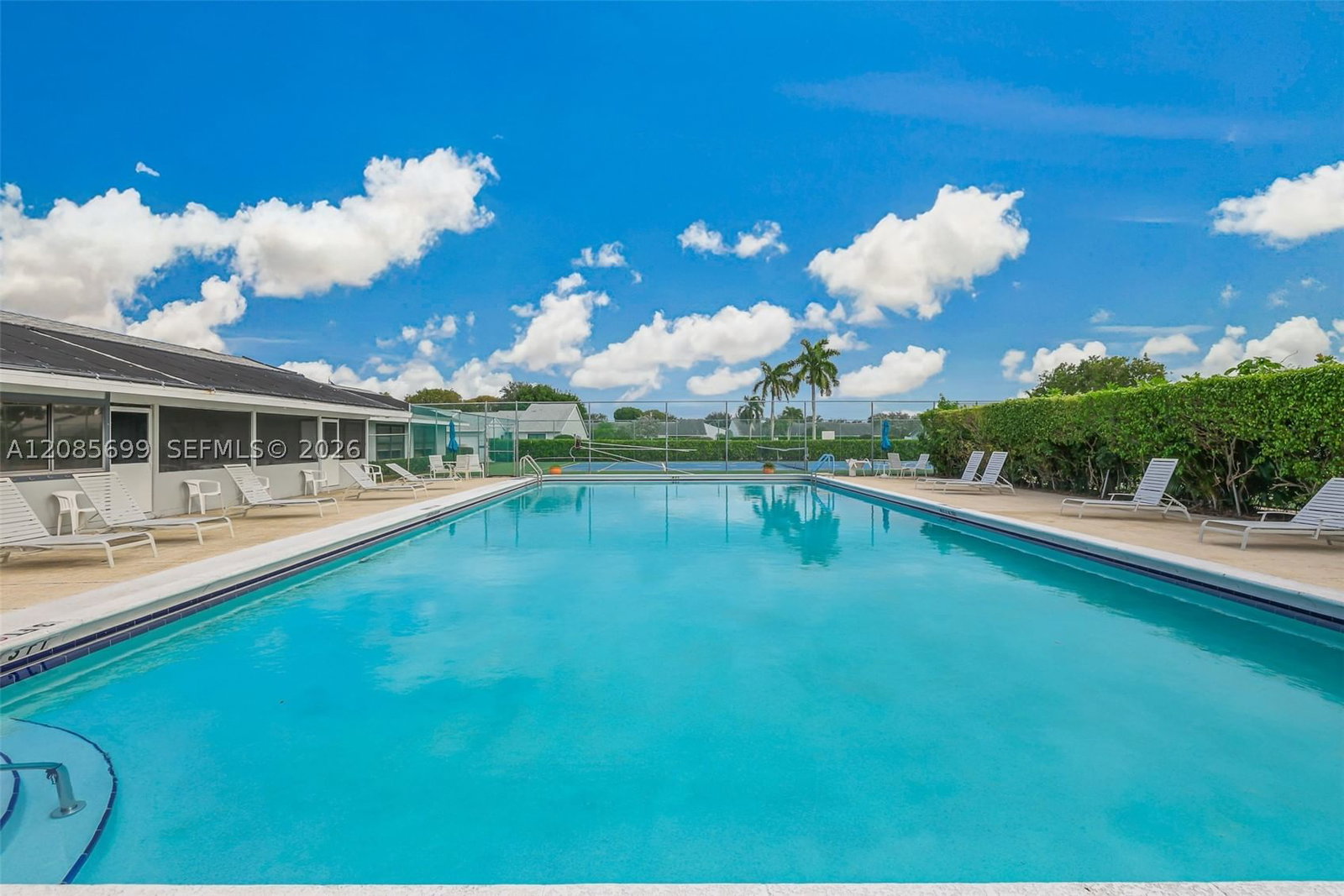 Real estate property located at 2641 Gately Dr W #902, Palm Beach, Arbours Of The Palm Beach, West Palm Beach, FL
