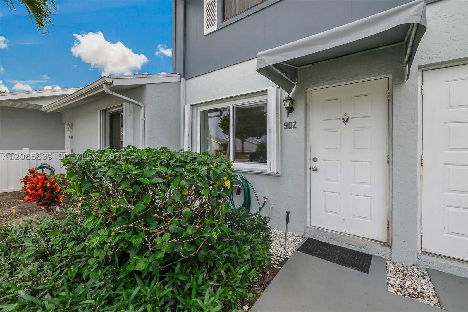 Real estate property located at 2641 Gately Dr W #902, Palm Beach, Arbours Of The Palm Beach, West Palm Beach, FL