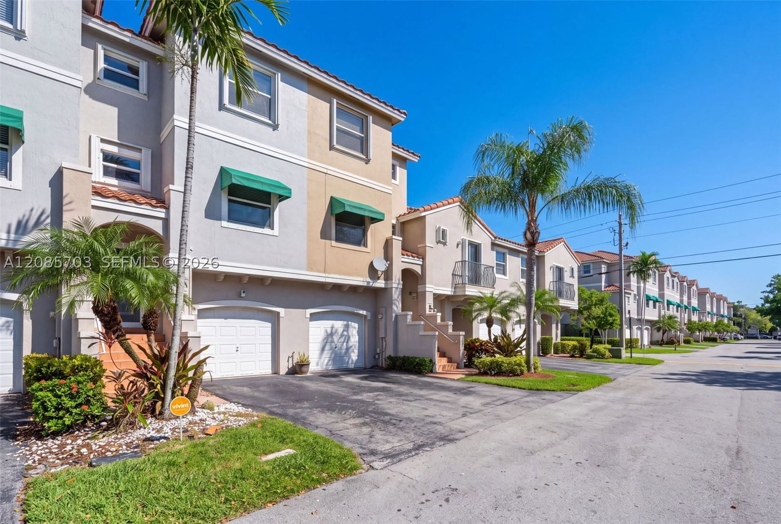 Real estate property located at 1354 126th Way, Broward, Savannah Plat 3, Sunrise, FL