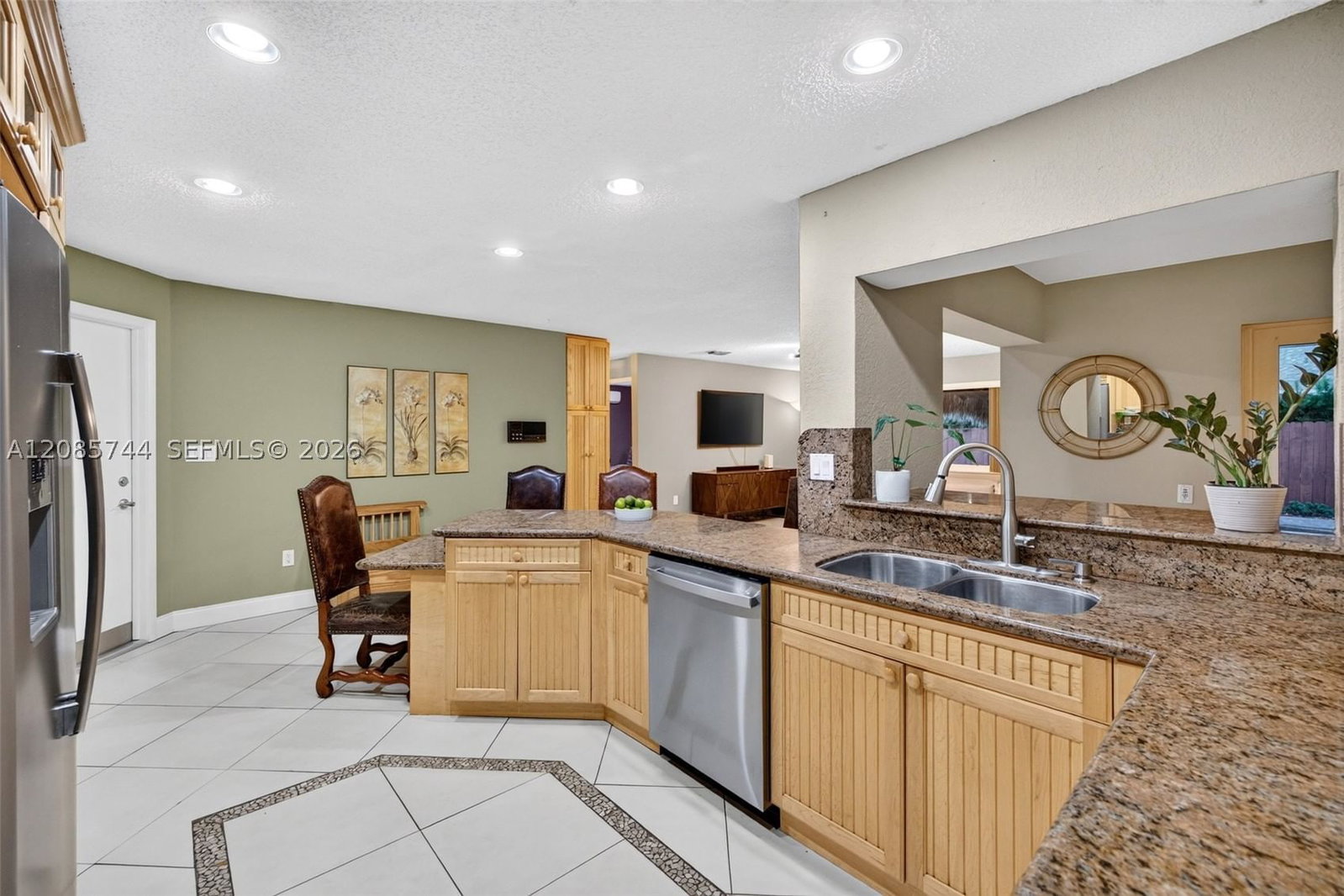 Real estate property located at 5257 116th Ter, Broward, Flamingo Gardens-tamarind, Cooper City, FL