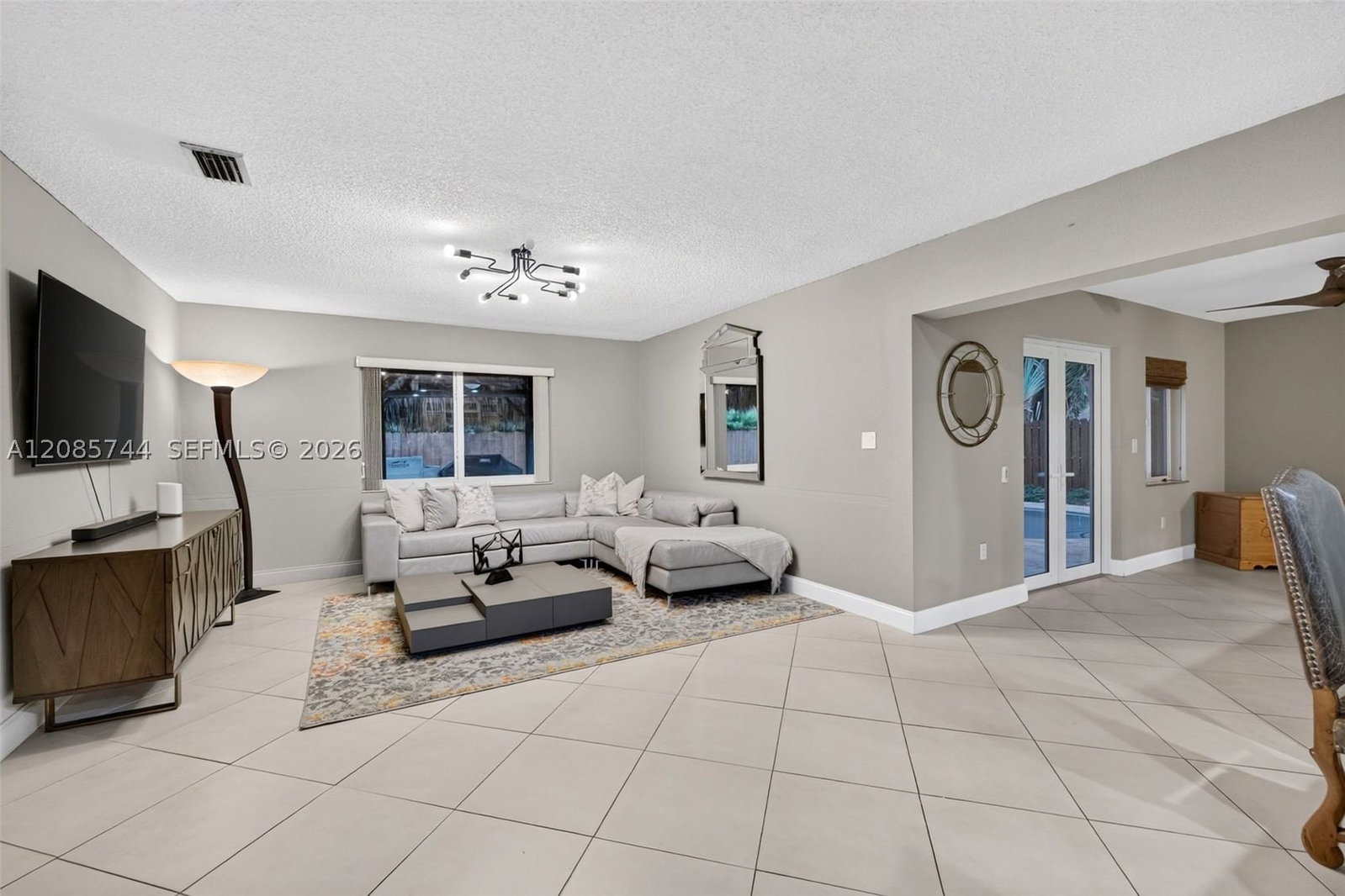 Real estate property located at 5257 116th Ter, Broward, Flamingo Gardens-tamarind, Cooper City, FL