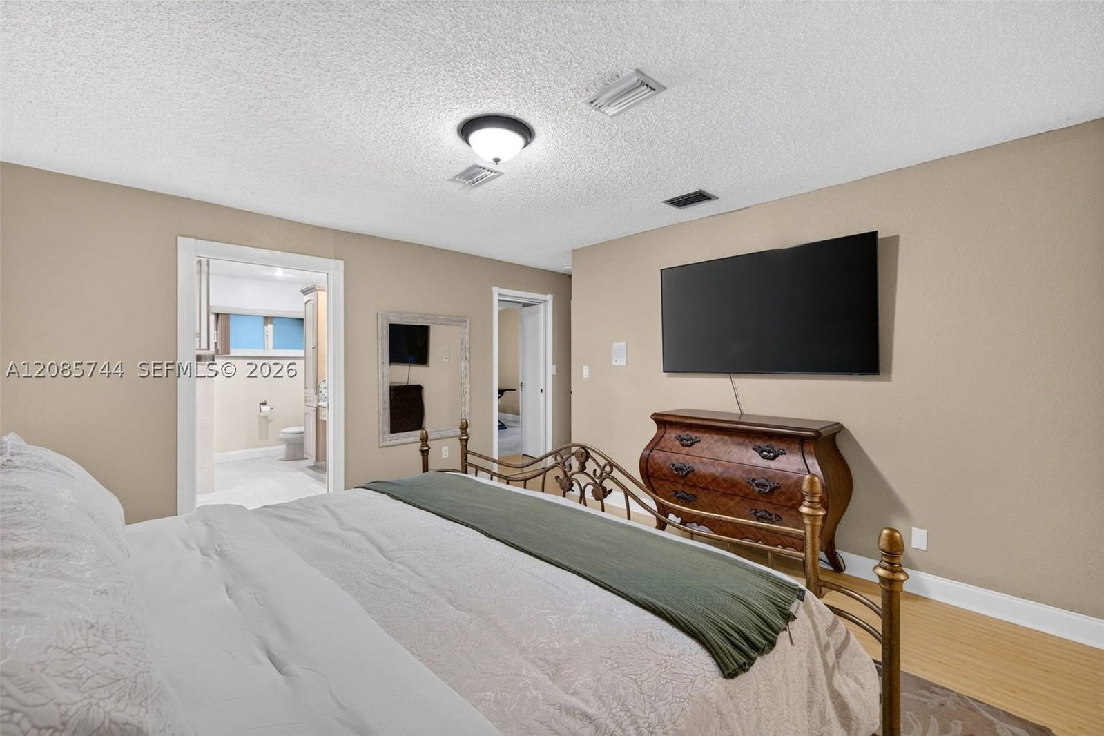 Real estate property located at 5257 116th Ter, Broward, Flamingo Gardens-tamarind, Cooper City, FL