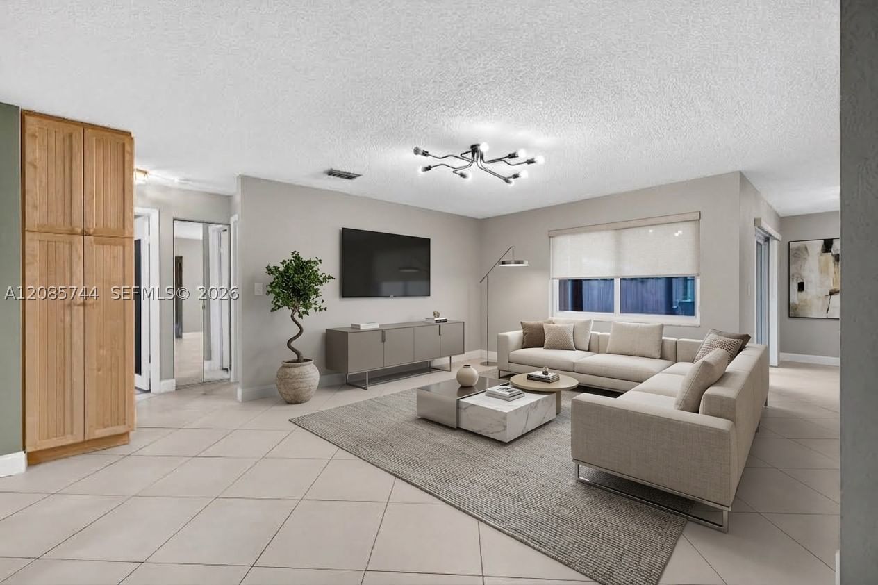 Real estate property located at 5257 116th Ter, Broward, Flamingo Gardens-tamarind, Cooper City, FL