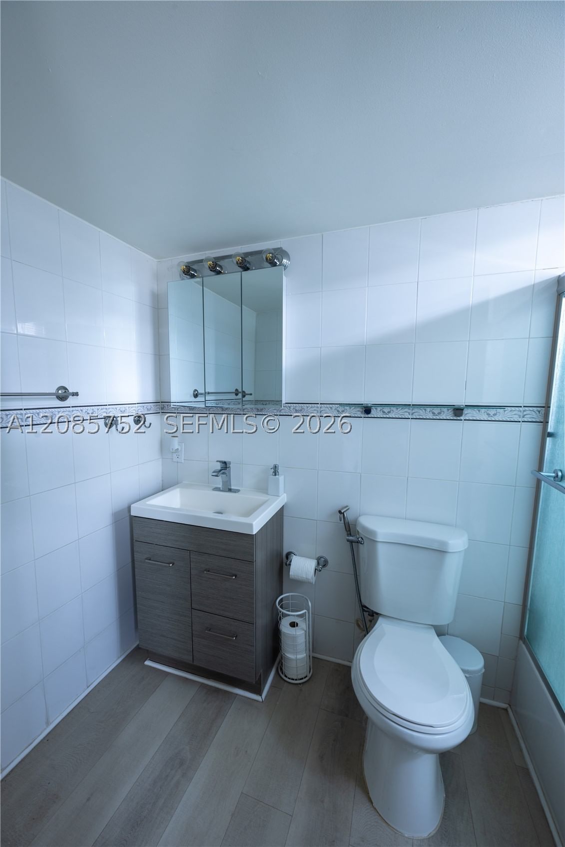Real estate property located at 6801 Indian Creek Dr #201, Miami-dade, Boston Plaza Condo, Miami Beach, FL