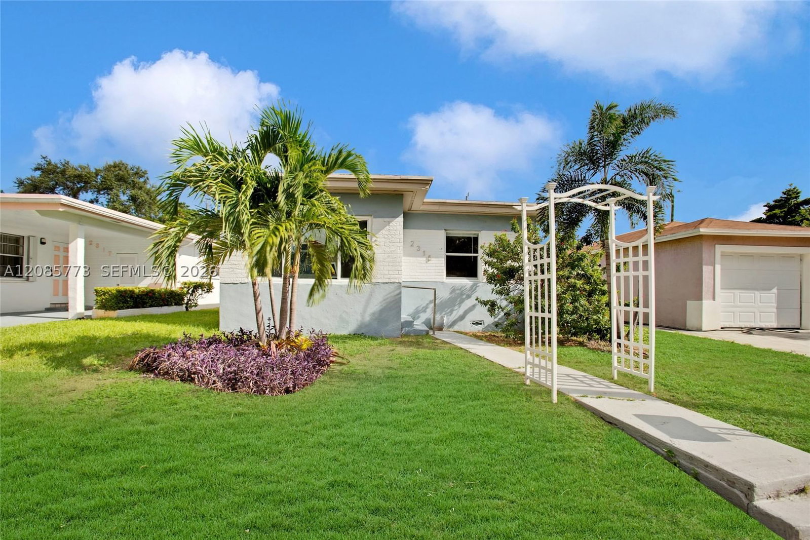 Real estate property located at 2315 Hope St, Broward, Liberia 1-34 B, Hollywood, FL