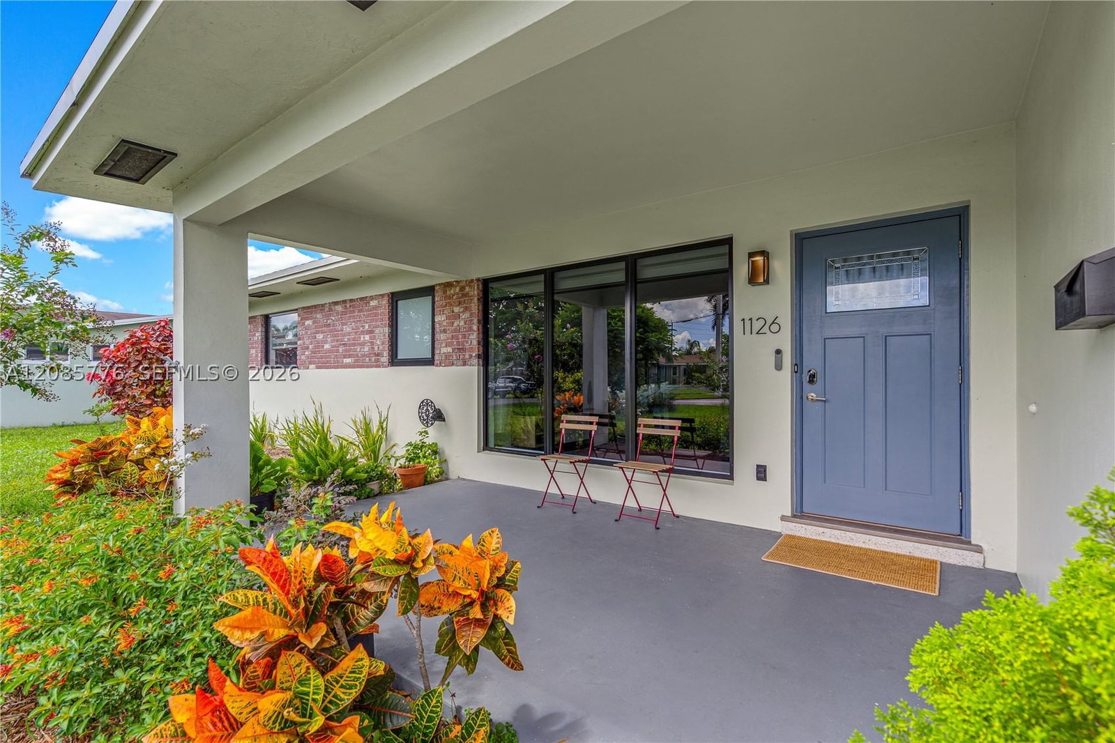 Real estate property located at 1126 Hawthorne Cir, Broward, Hollywood Hills Amen Plat, Hollywood, FL