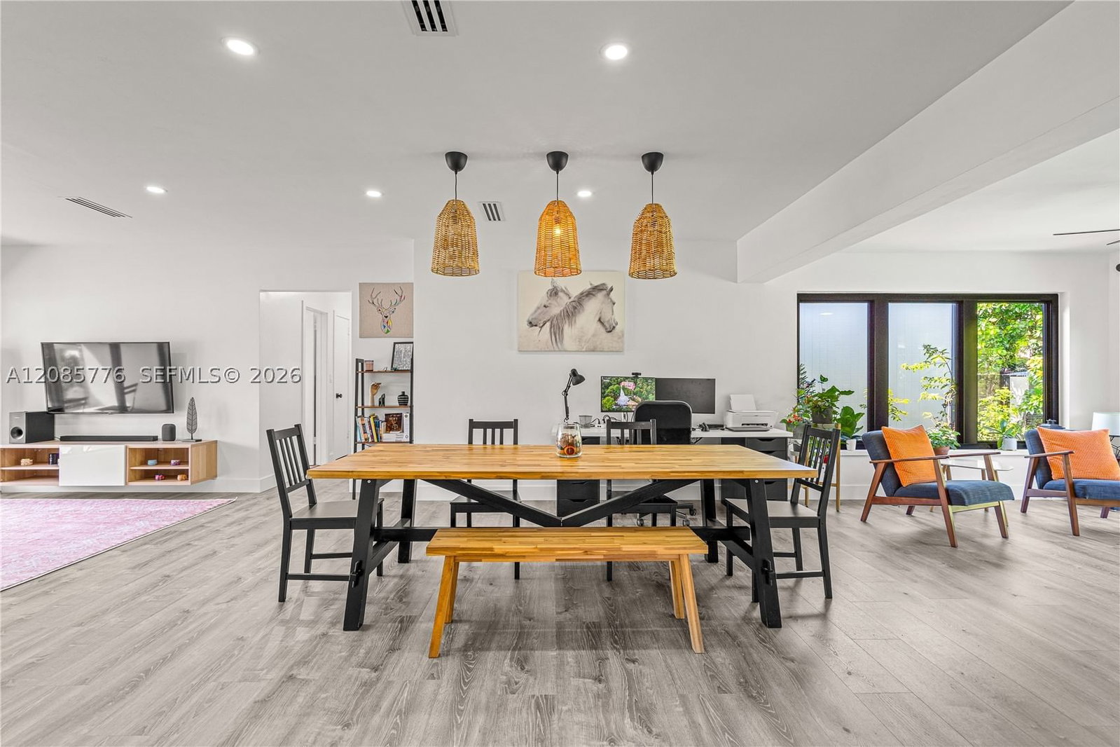 Real estate property located at 1126 Hawthorne Cir, Broward, Hollywood Hills Amen Plat, Hollywood, FL