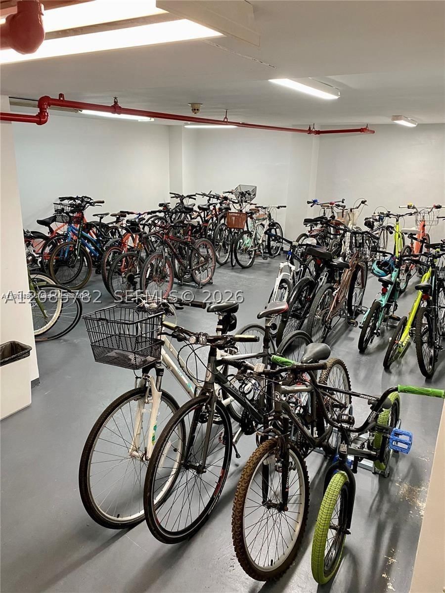Real estate property located at 5600 Collins Ave #5B, Miami-dade, 5600 Condo, Miami Beach, FL