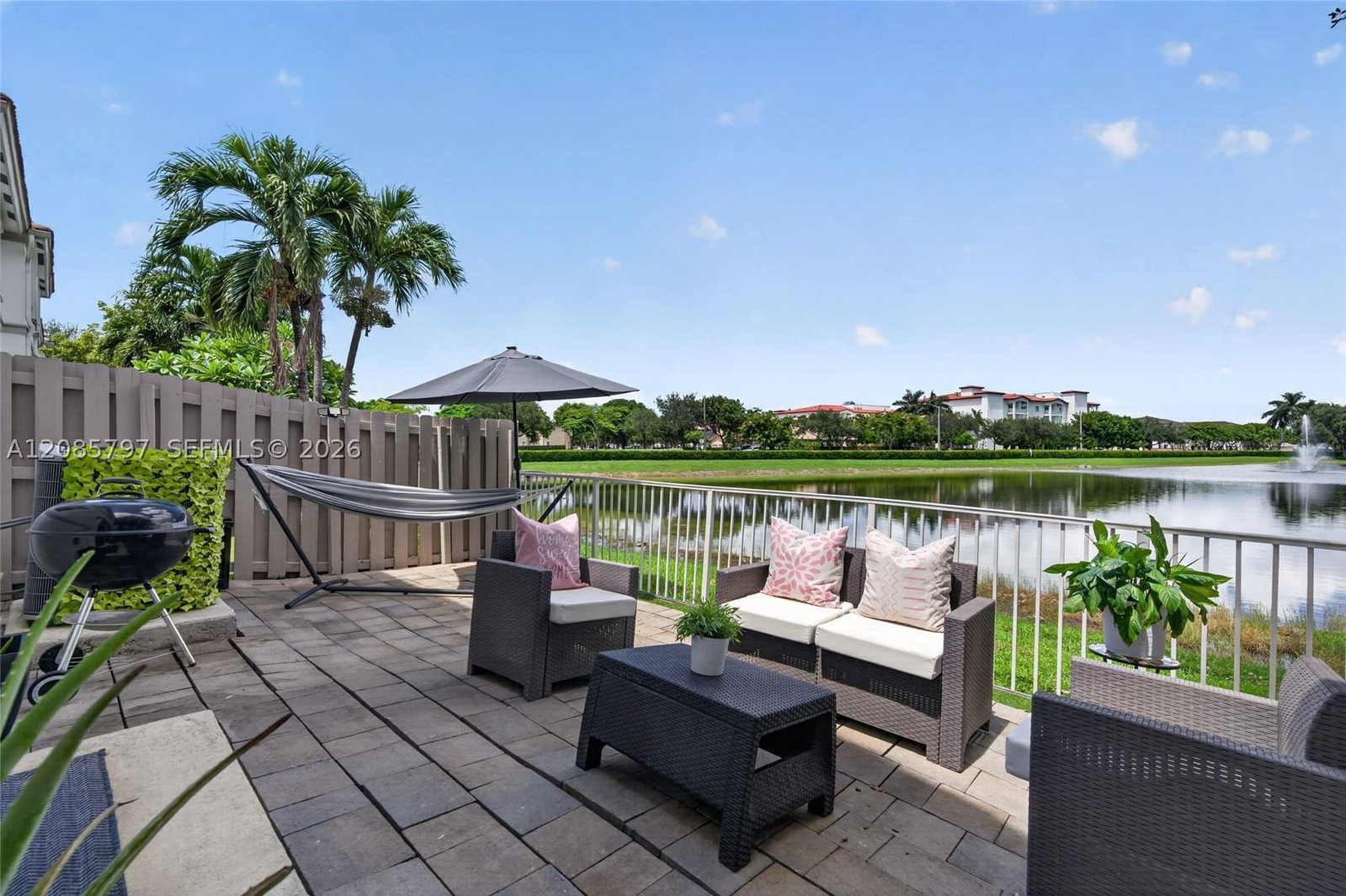 Real estate property located at 10861 79th St, Miami-dade, Islands At Doral 1st Addn, Doral, FL