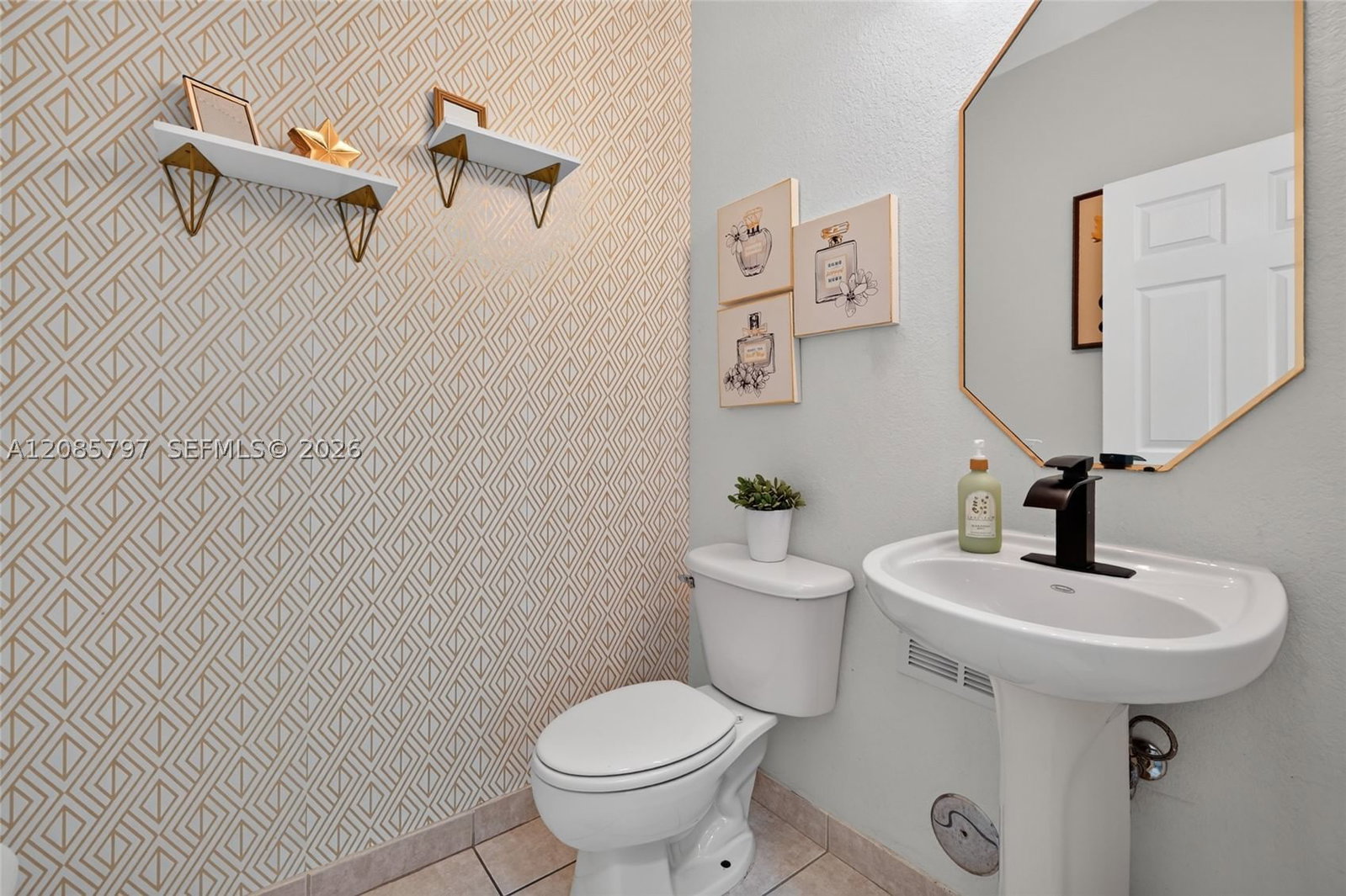 Real estate property located at 10861 79th St, Miami-dade, Islands At Doral 1st Addn, Doral, FL