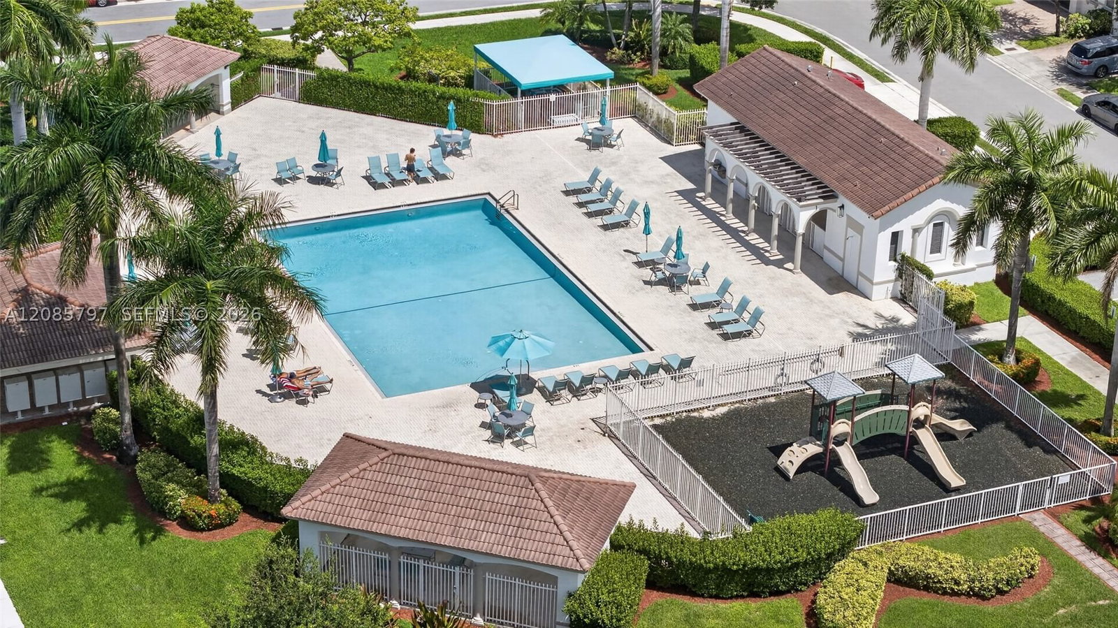 Real estate property located at 10861 79th St, Miami-dade, Islands At Doral 1st Addn, Doral, FL