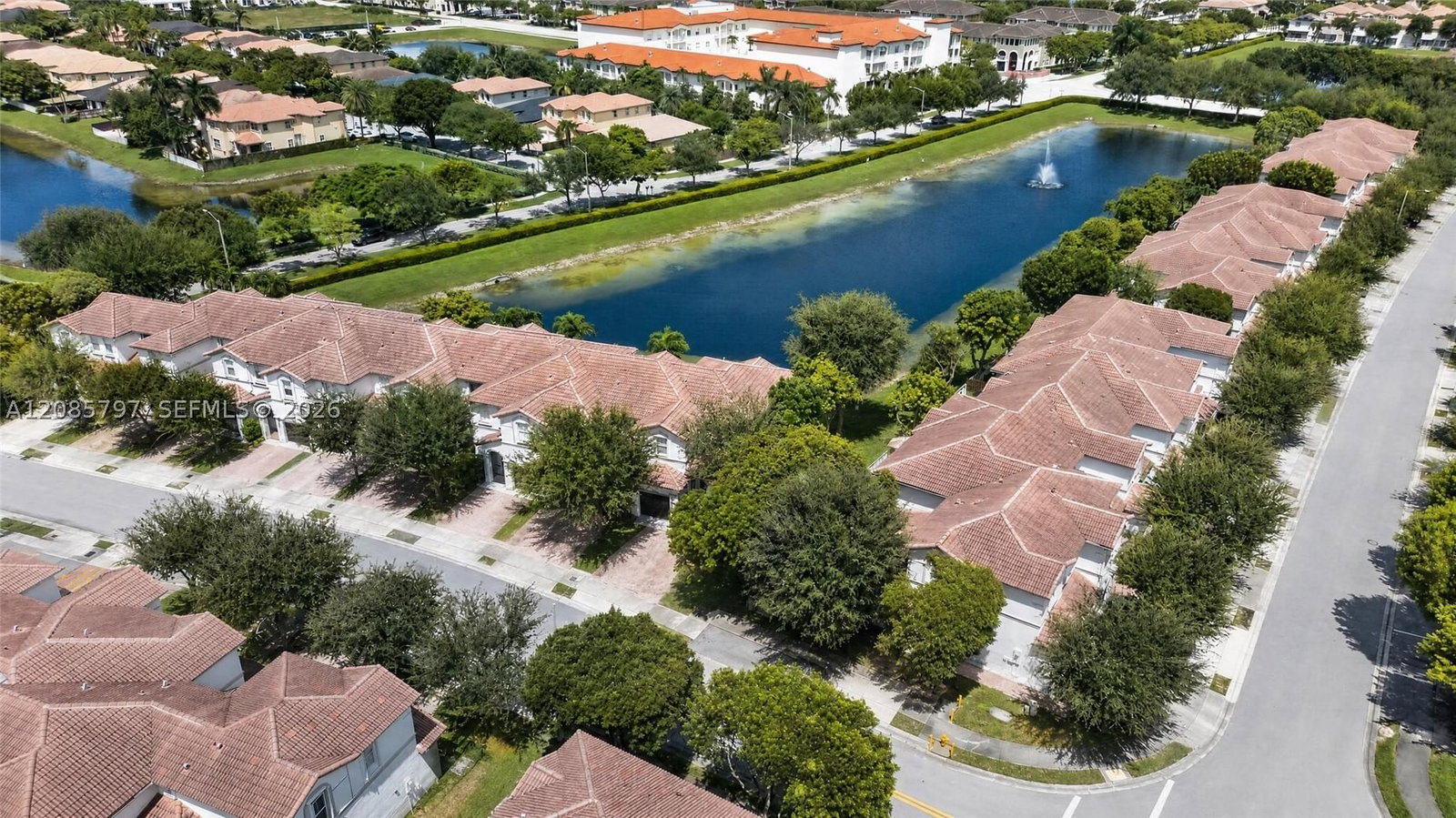 Real estate property located at 10861 79th St, Miami-dade, Islands At Doral 1st Addn, Doral, FL
