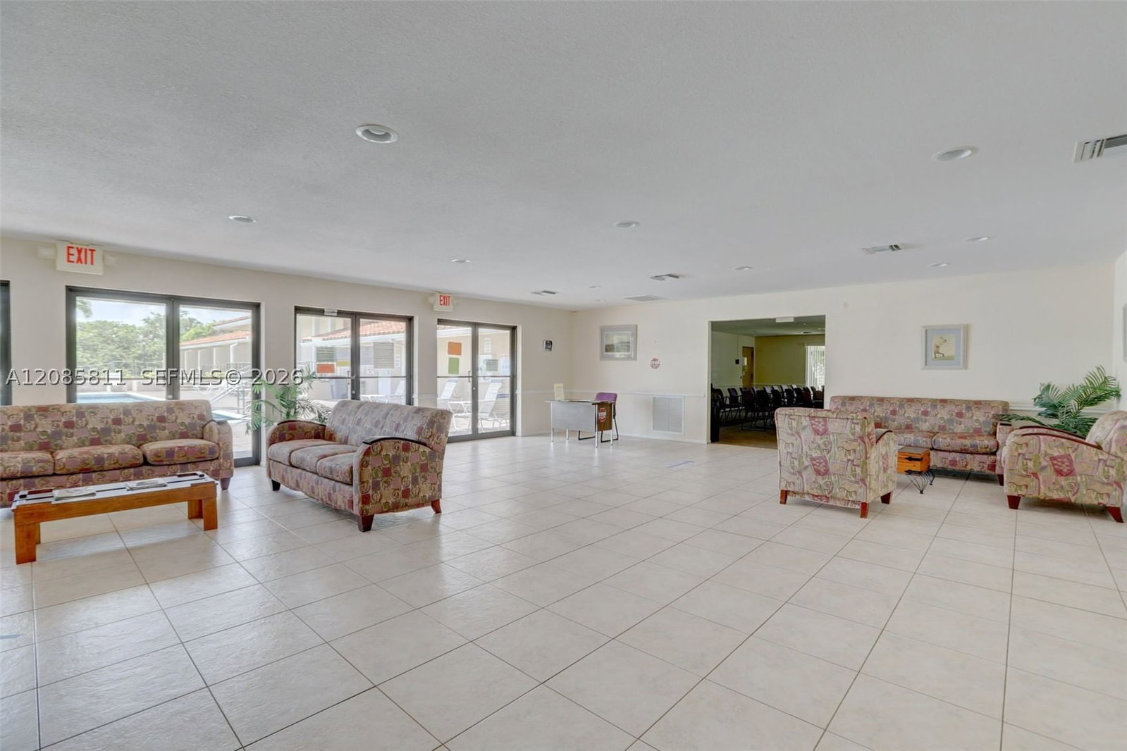 Real estate property located at 4174 Inverrary Dr #815, Broward, Manors Of Inverrary Xi, Lauderhill, FL