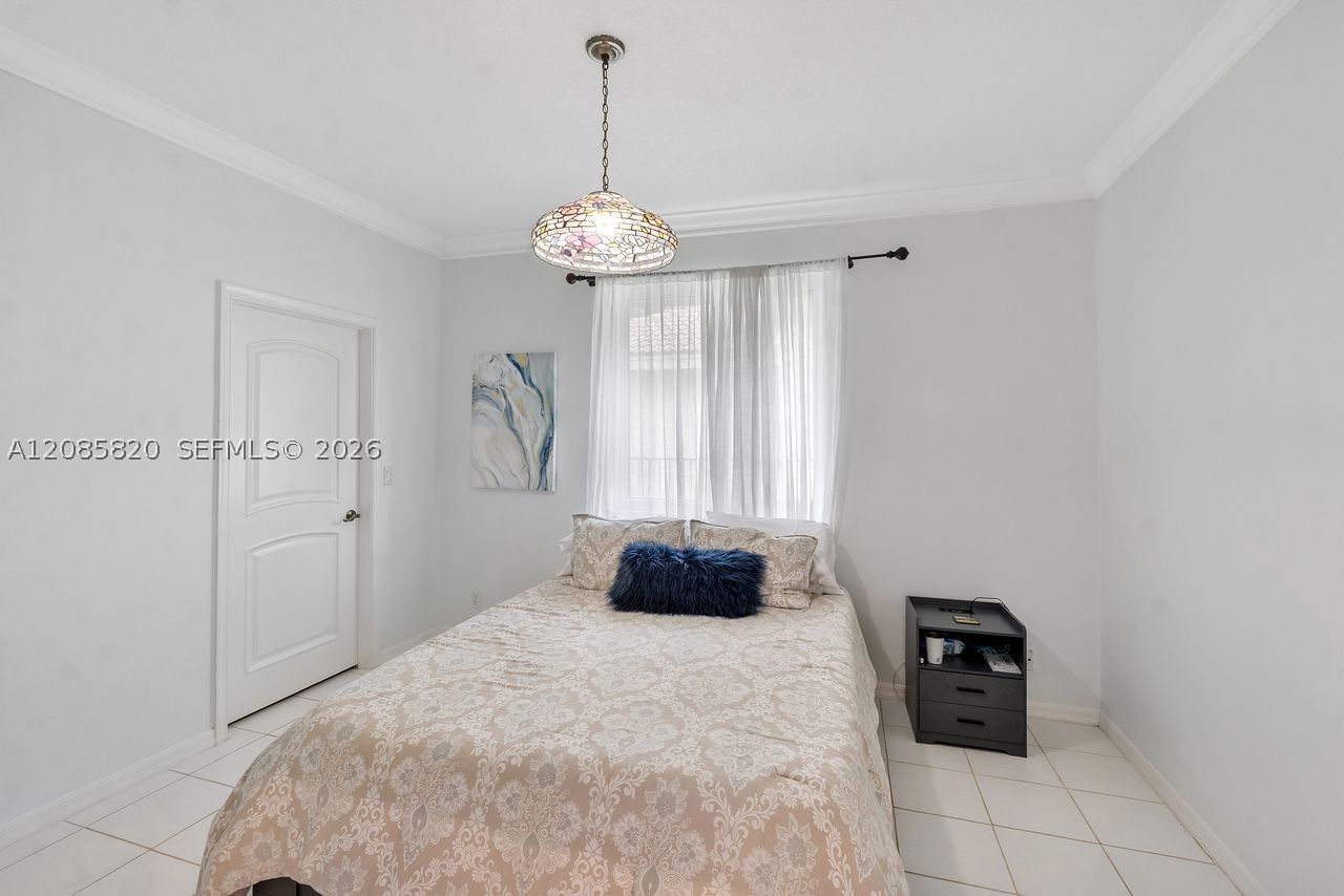 Real estate property located at 900 Spoonbill Cir, Broward, Orchid Island, Weston, FL