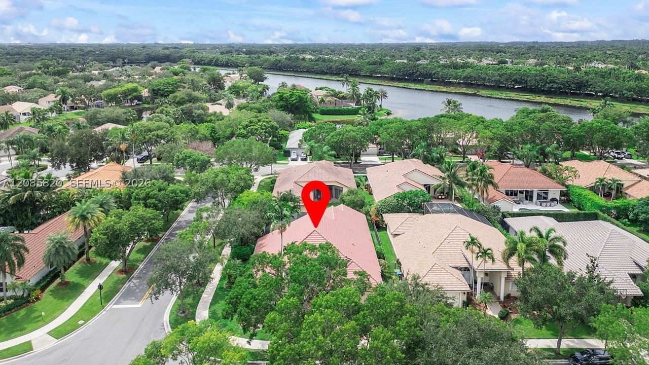 Real estate property located at 900 Spoonbill Cir, Broward, Orchid Island, Weston, FL