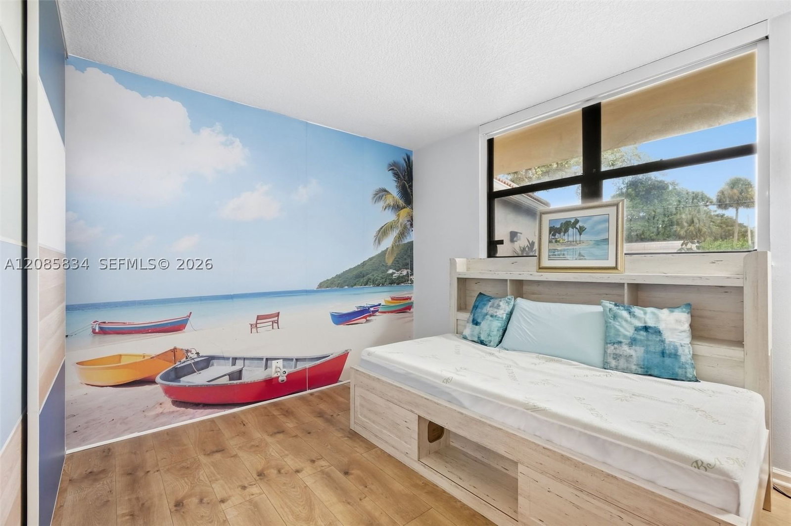 Real estate property located at 111 Lake Emerald Dr #104, Broward, Lake Emerald Condominium, Oakland Park, FL